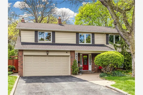 63 Walkerton Drive