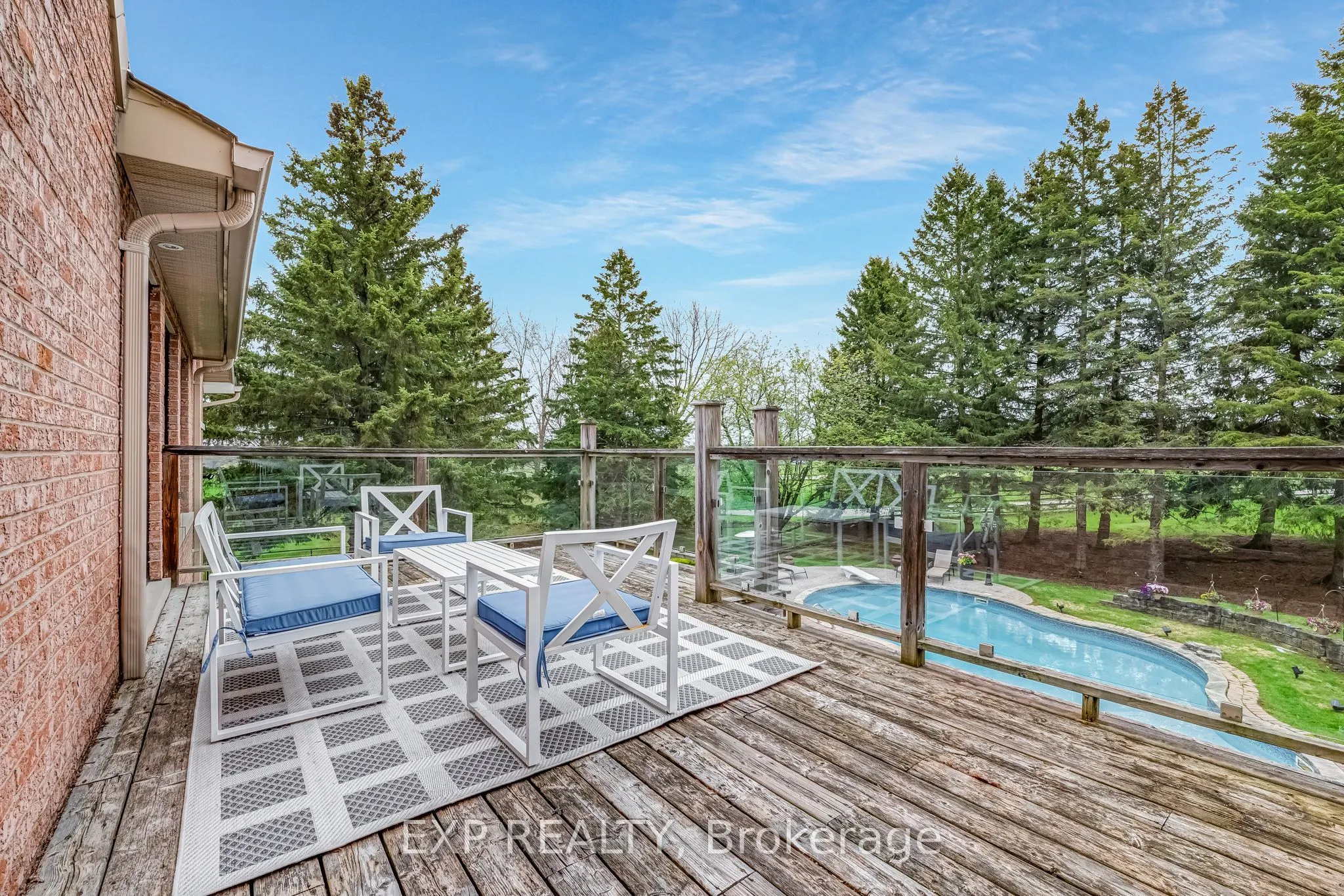 15 Jarvis Avenue