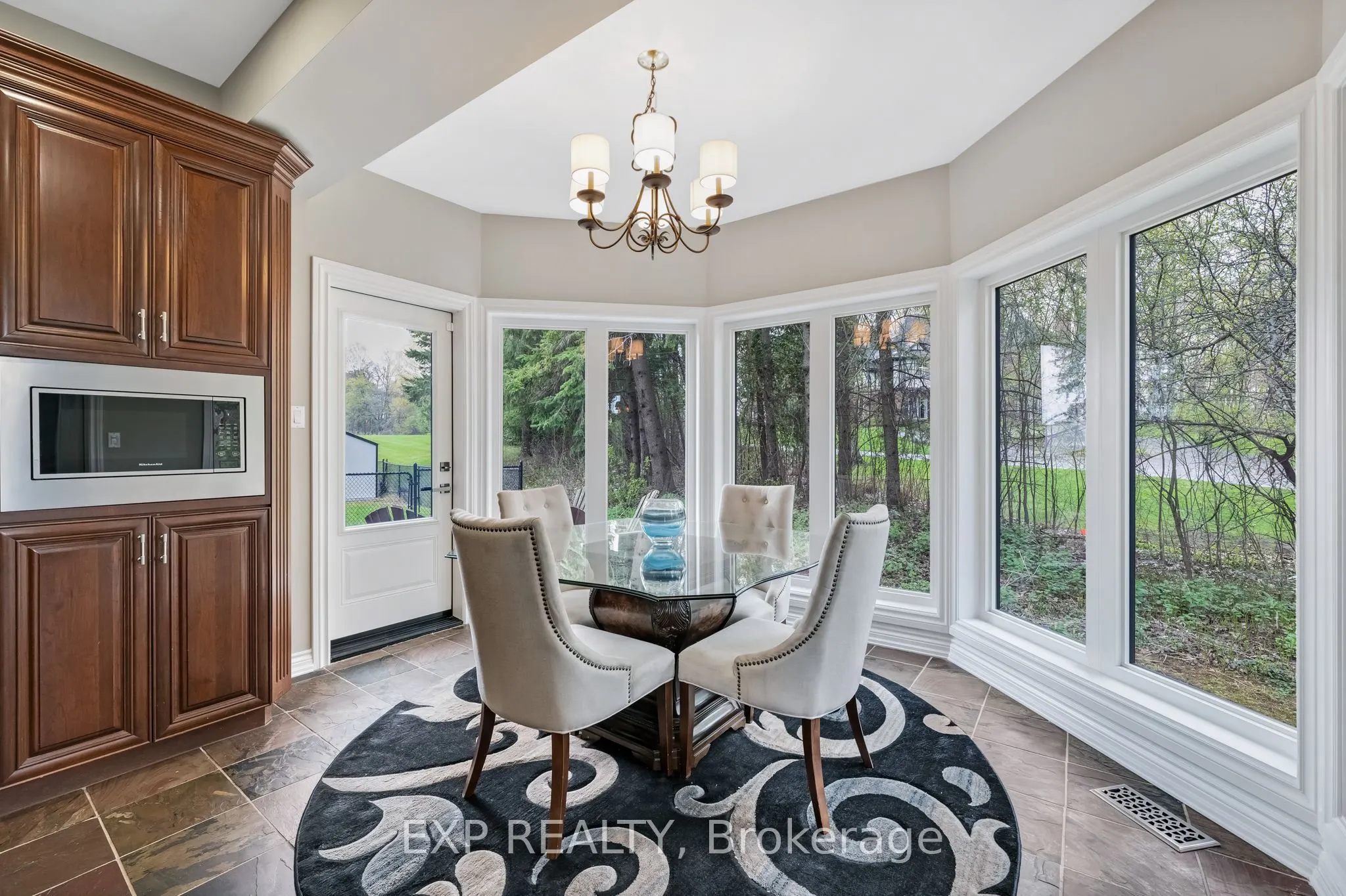 15 Jarvis Avenue