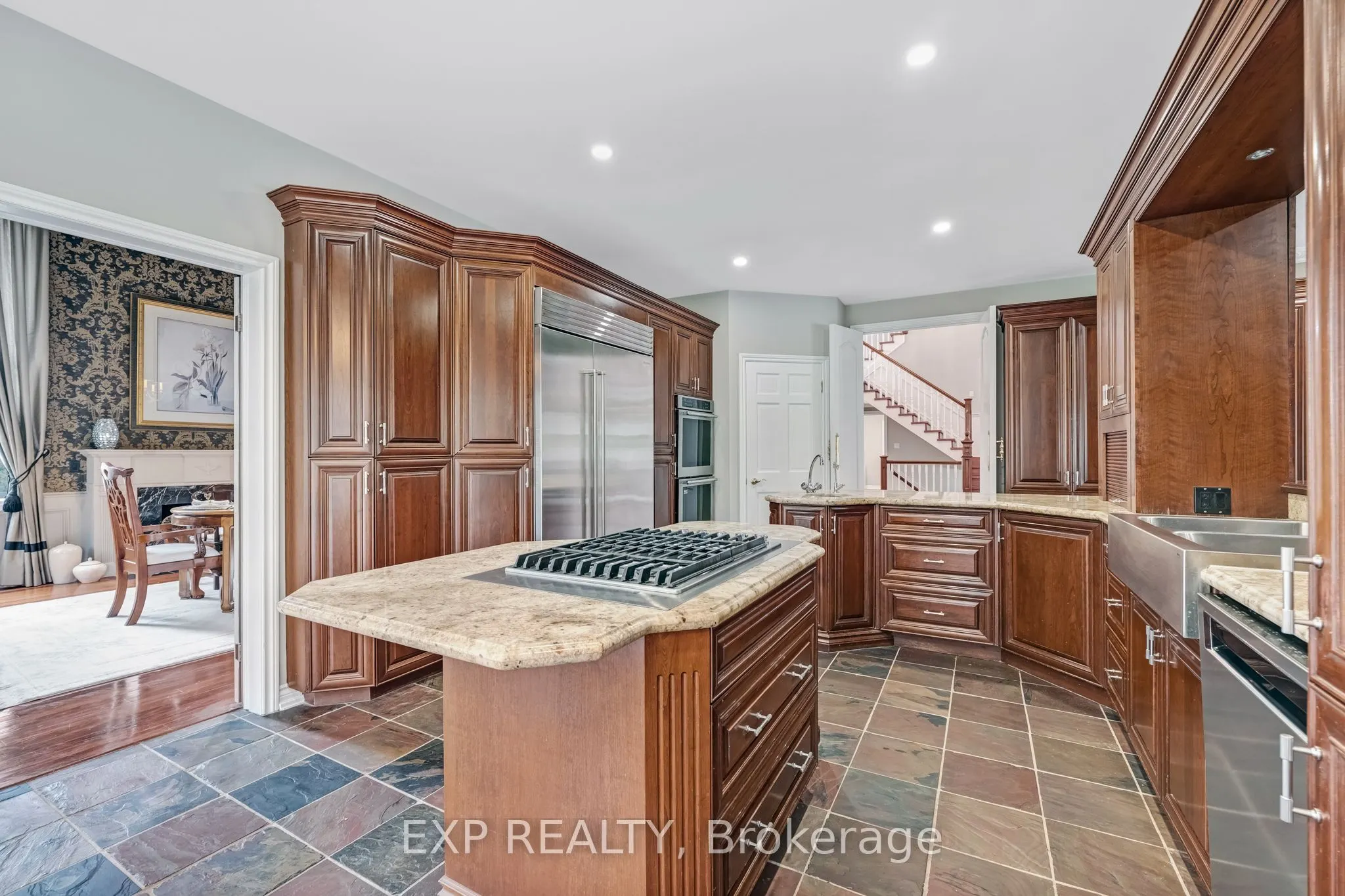 15 Jarvis Avenue