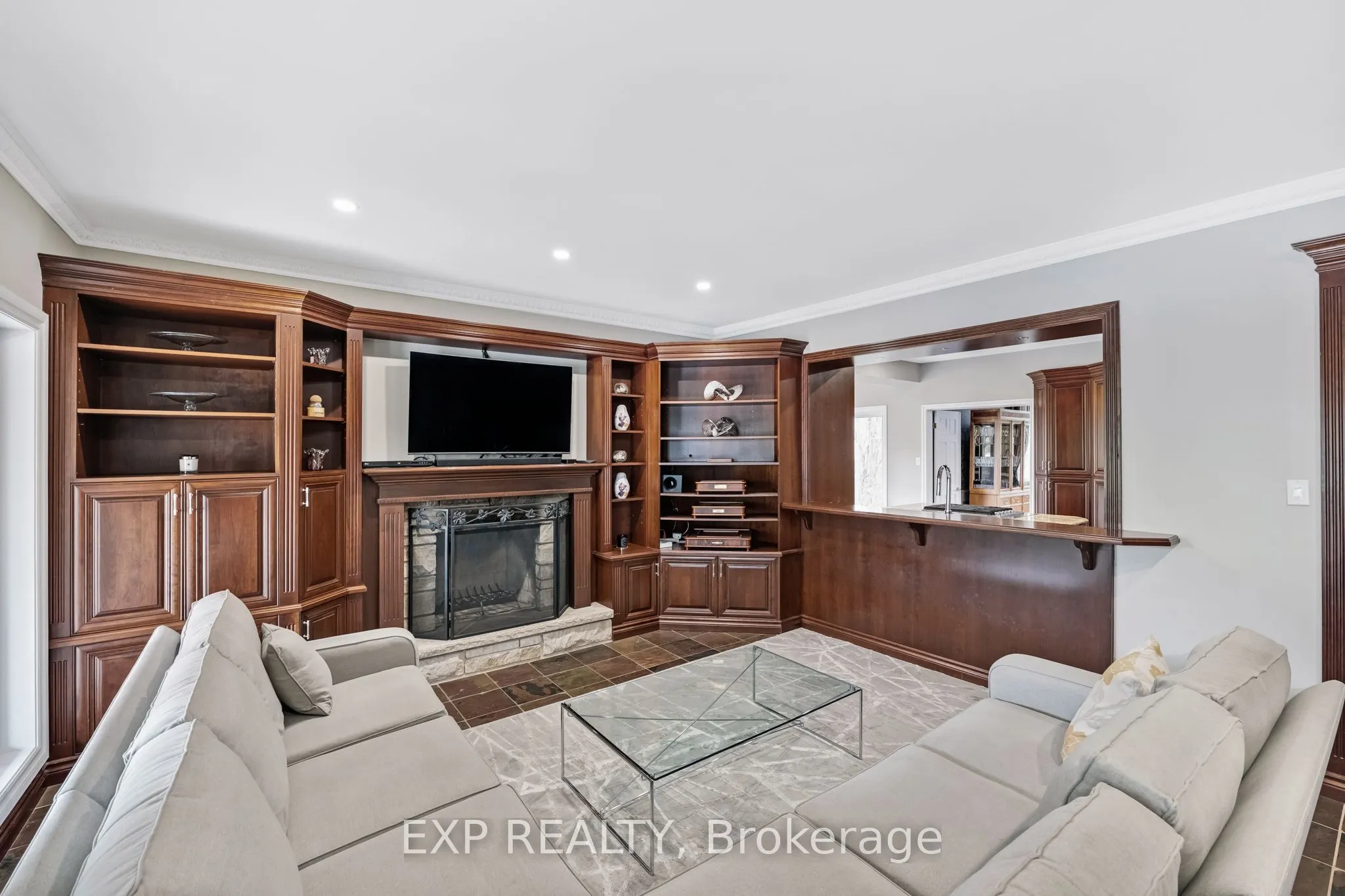 15 Jarvis Avenue
