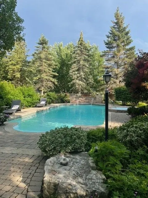21 Capner Court