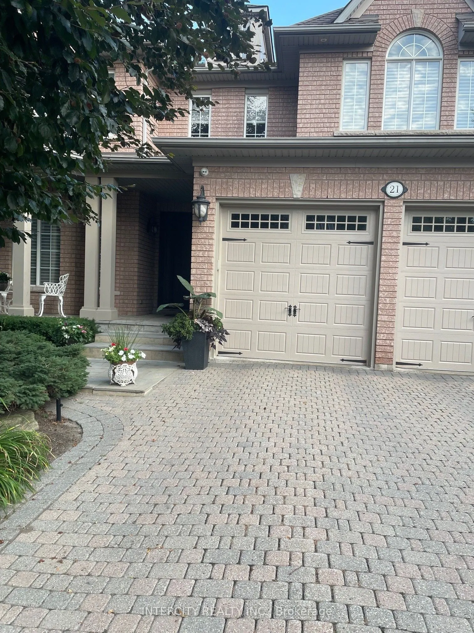 21 Capner Court