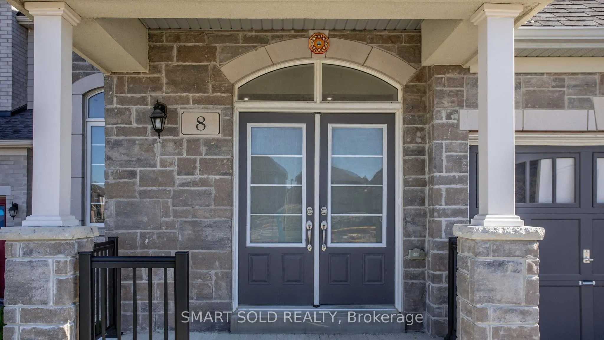 8 Slater Court