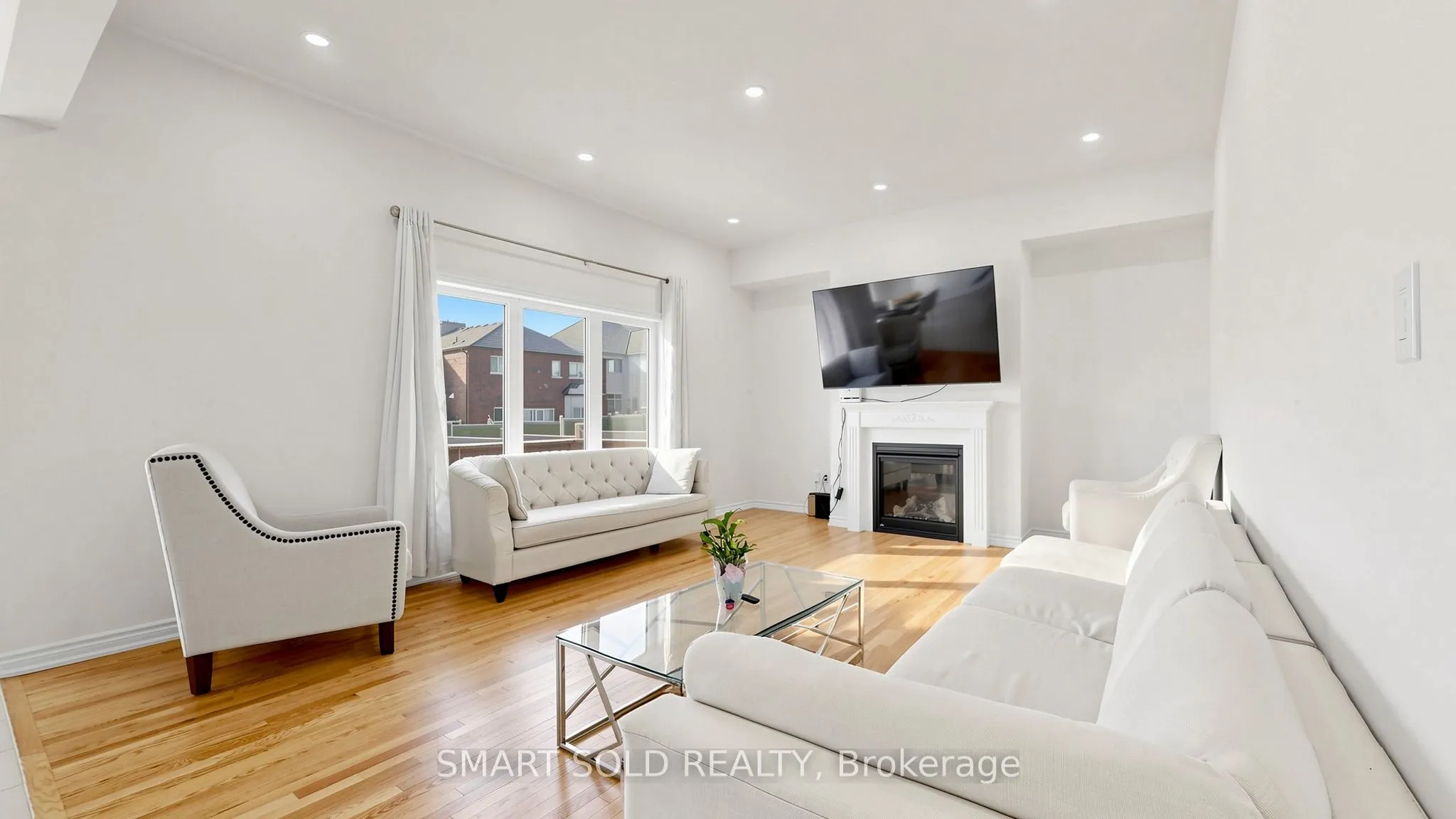 8 Slater Court
