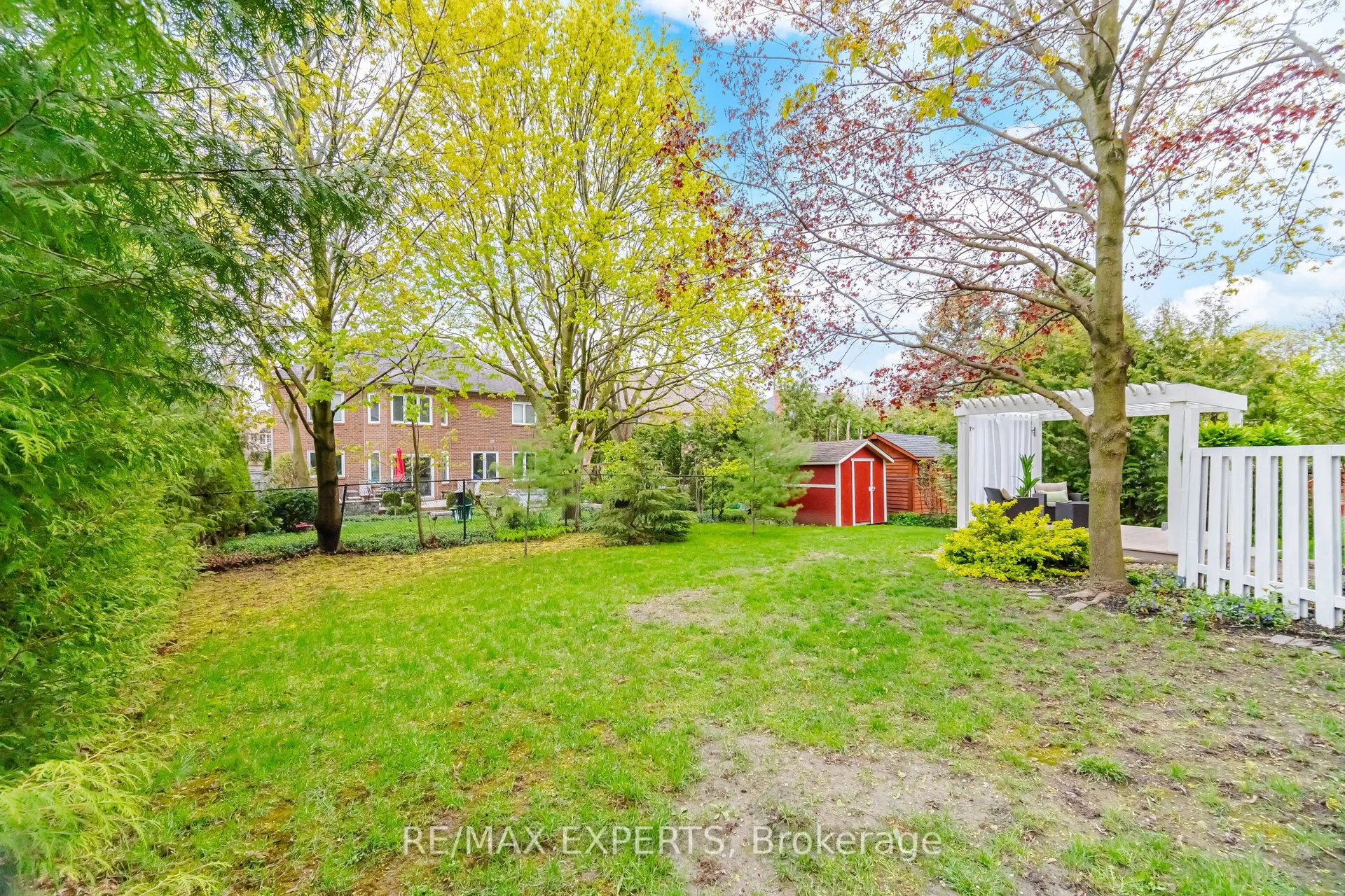 904 Damascus Court