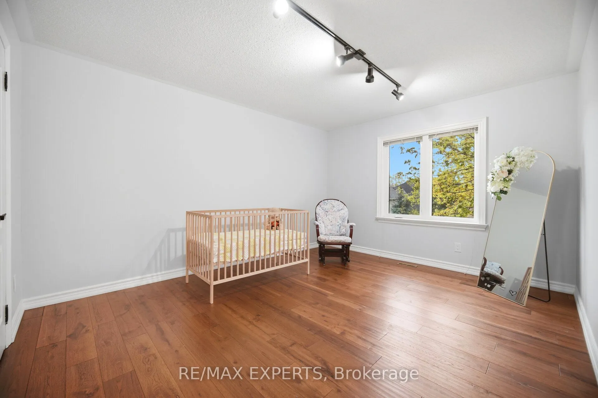 904 Damascus Court