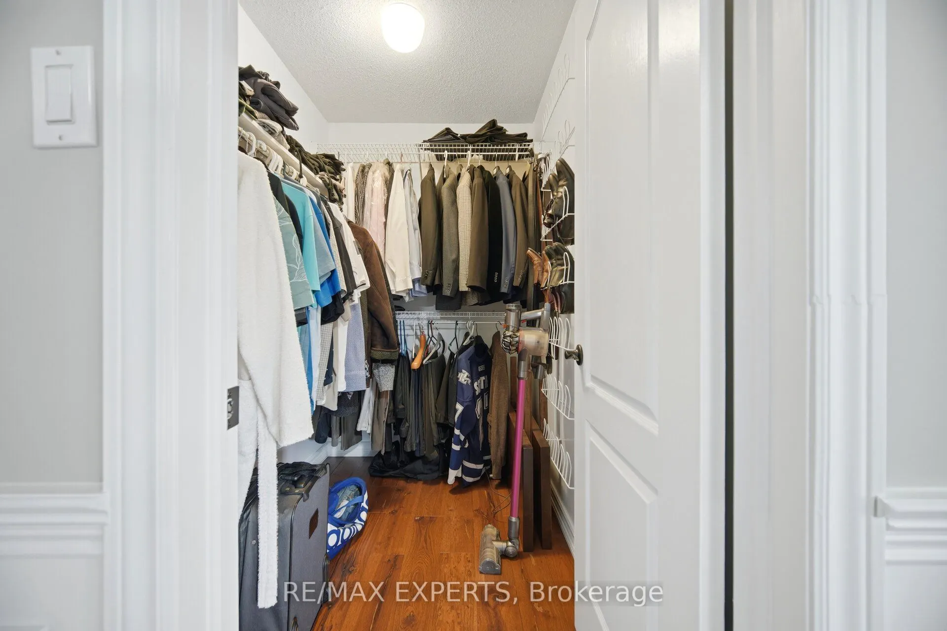 904 Damascus Court