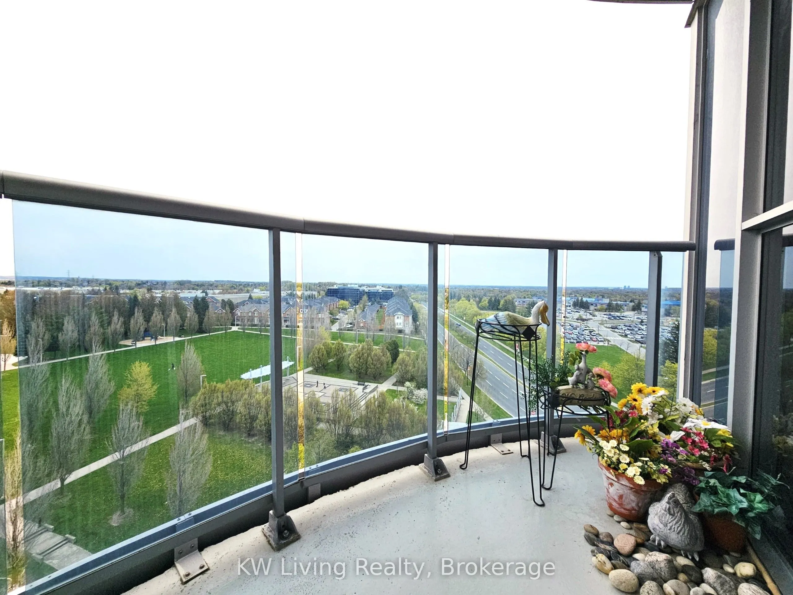 33 Cox Boulevard #1117