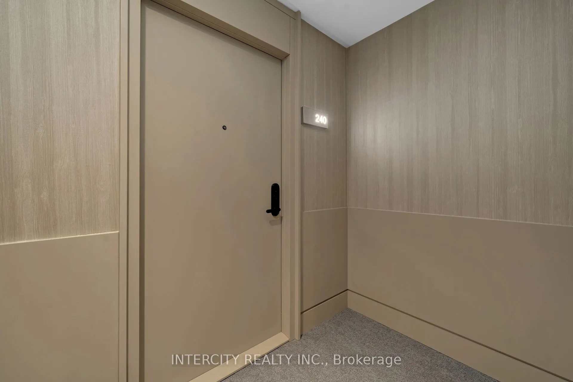 2075 King Road #240