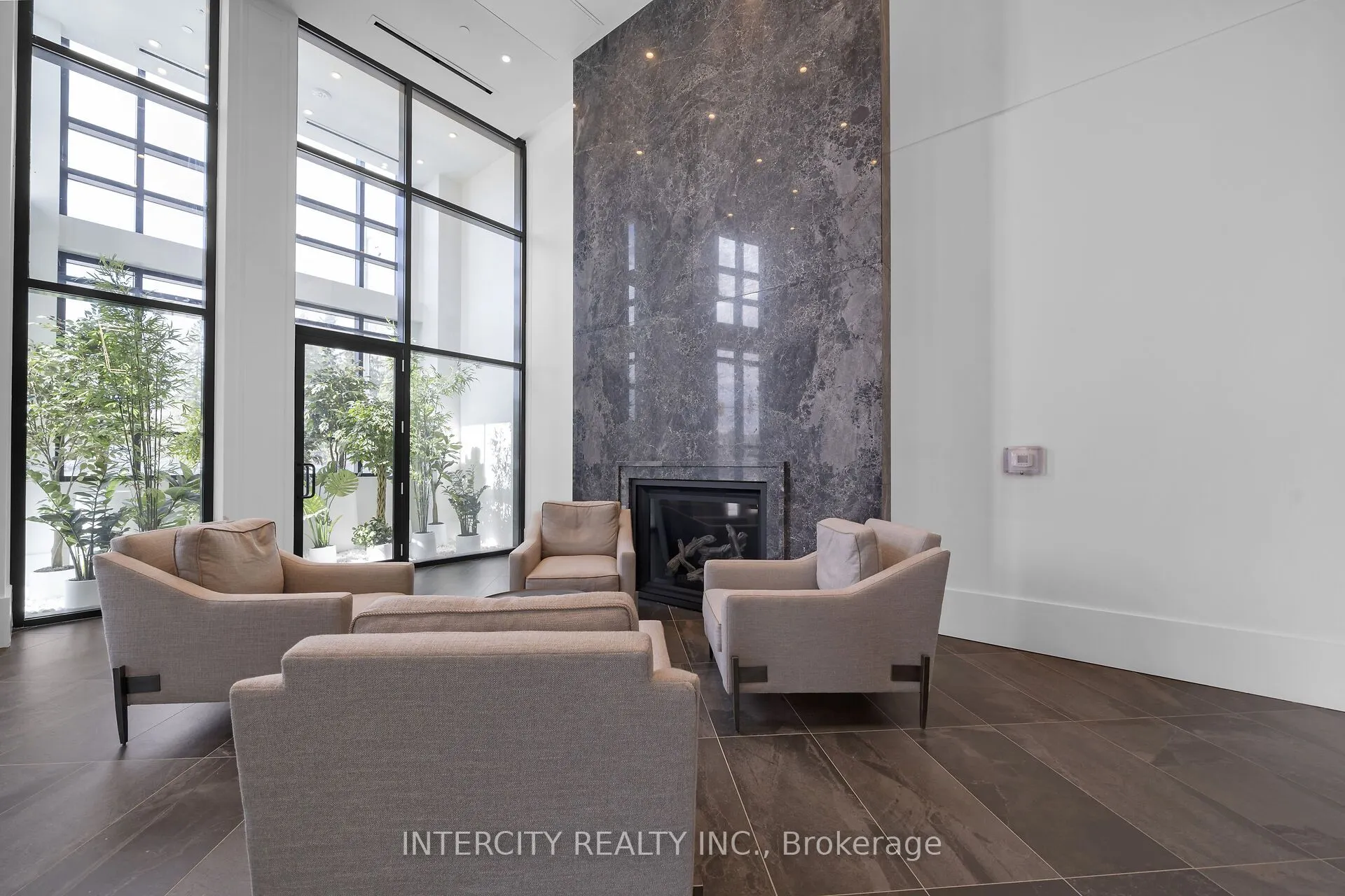 2075 King Road #227