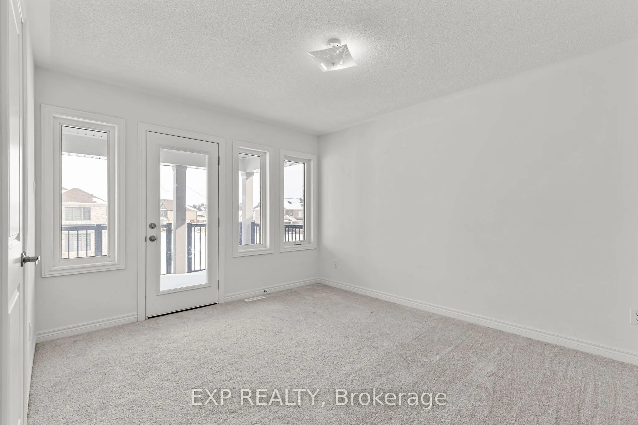52 Baycroft Boulevard
