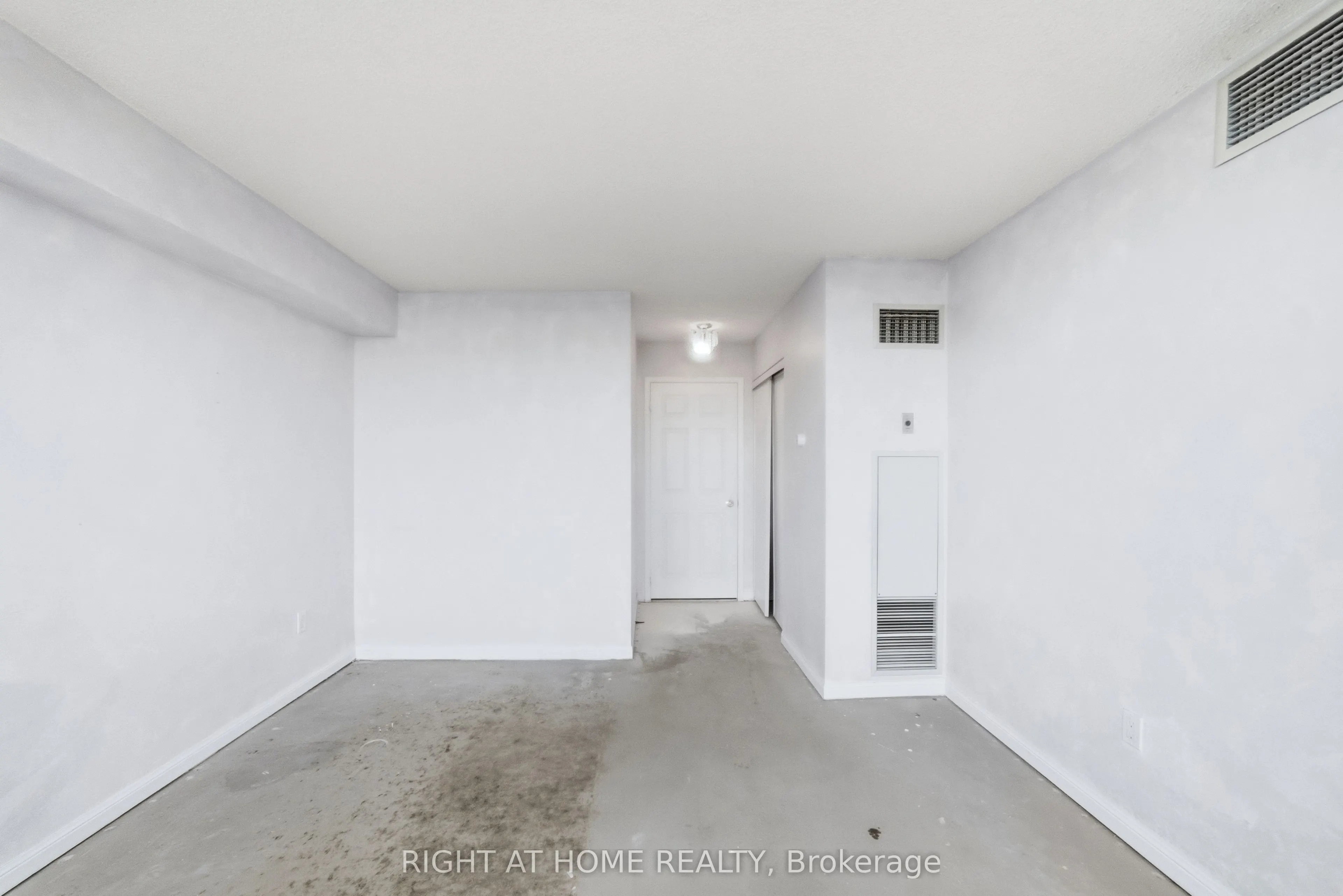 610 BULLOCK Drive #803