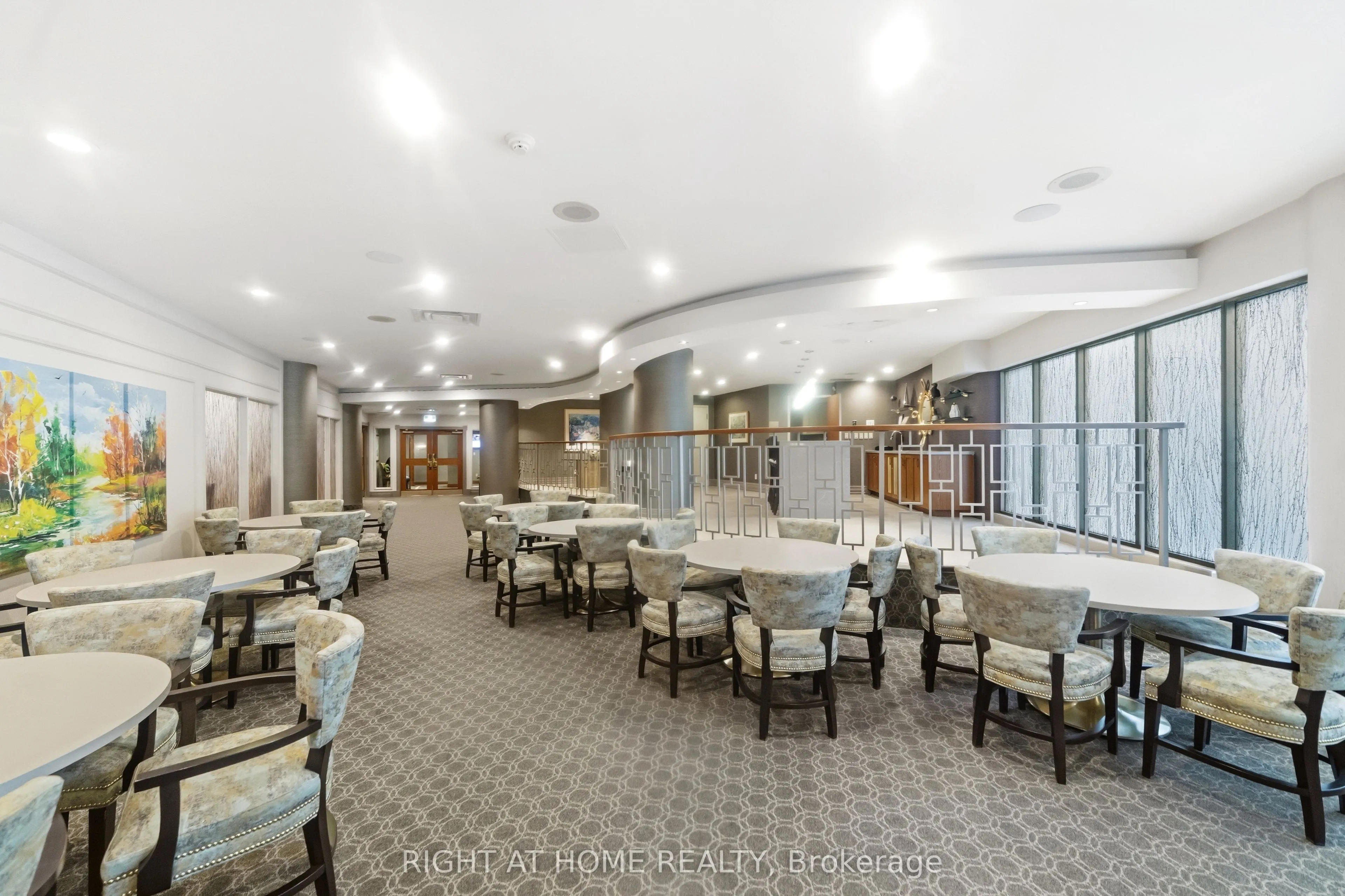 610 BULLOCK Drive #803