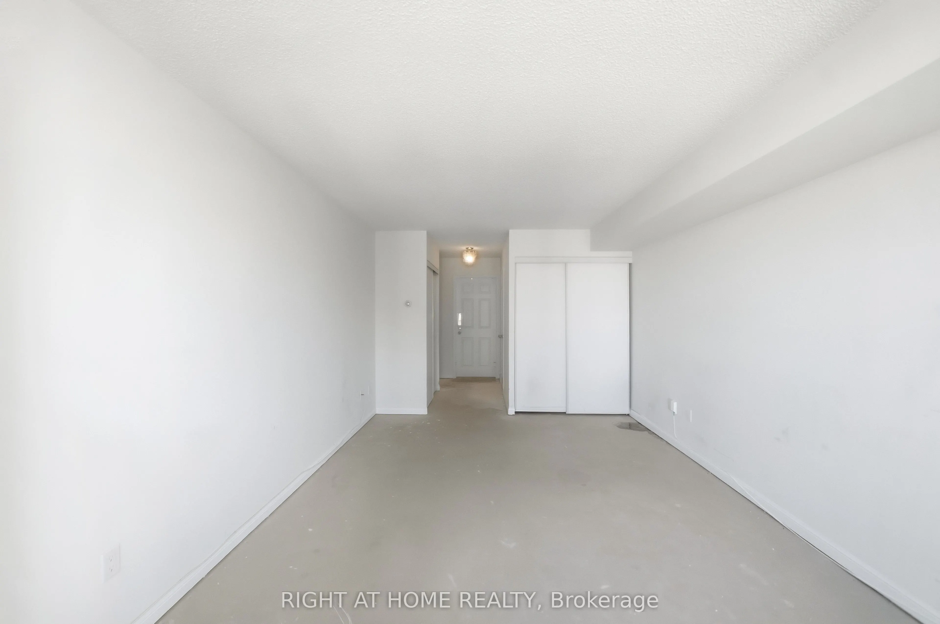 610 BULLOCK Drive #803