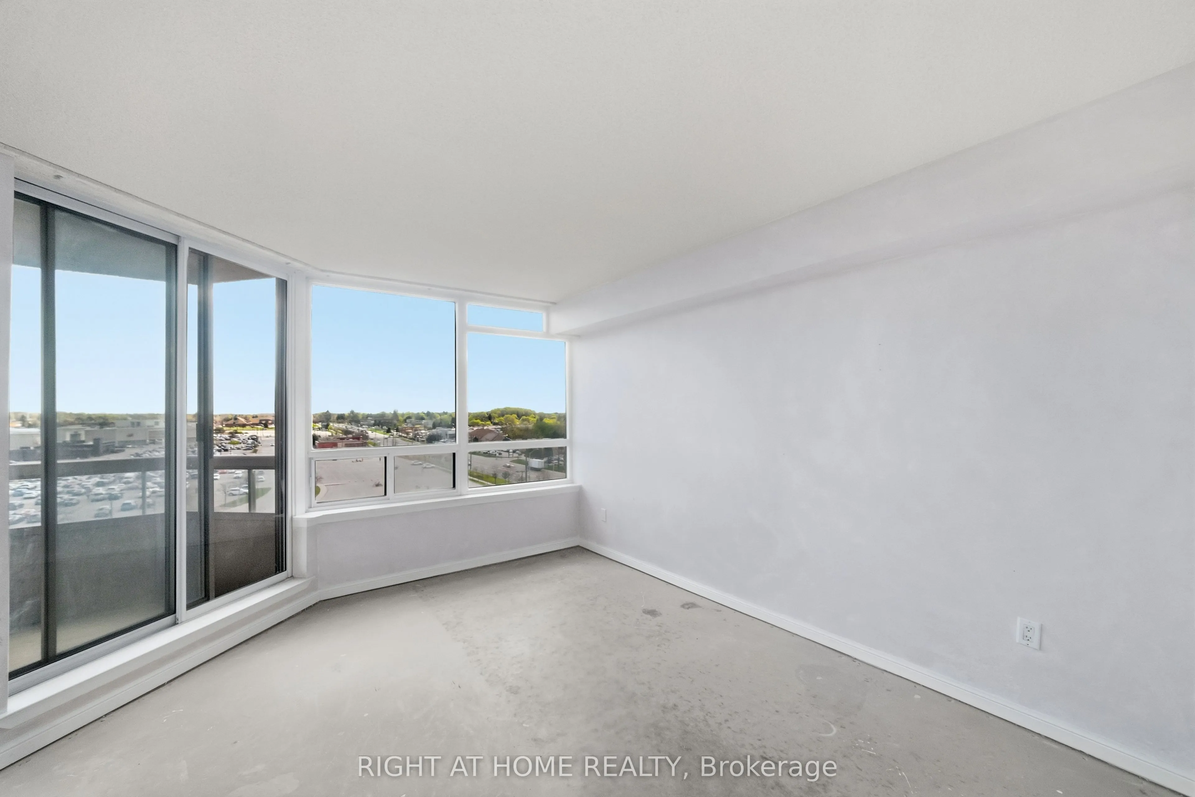 610 BULLOCK Drive #803
