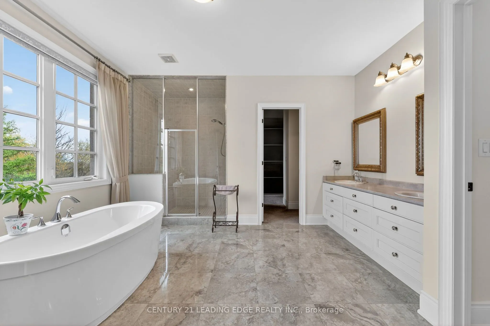 33 Stollery Pond Crescent