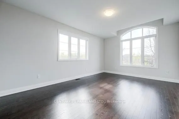 6 Dennis Reed Court