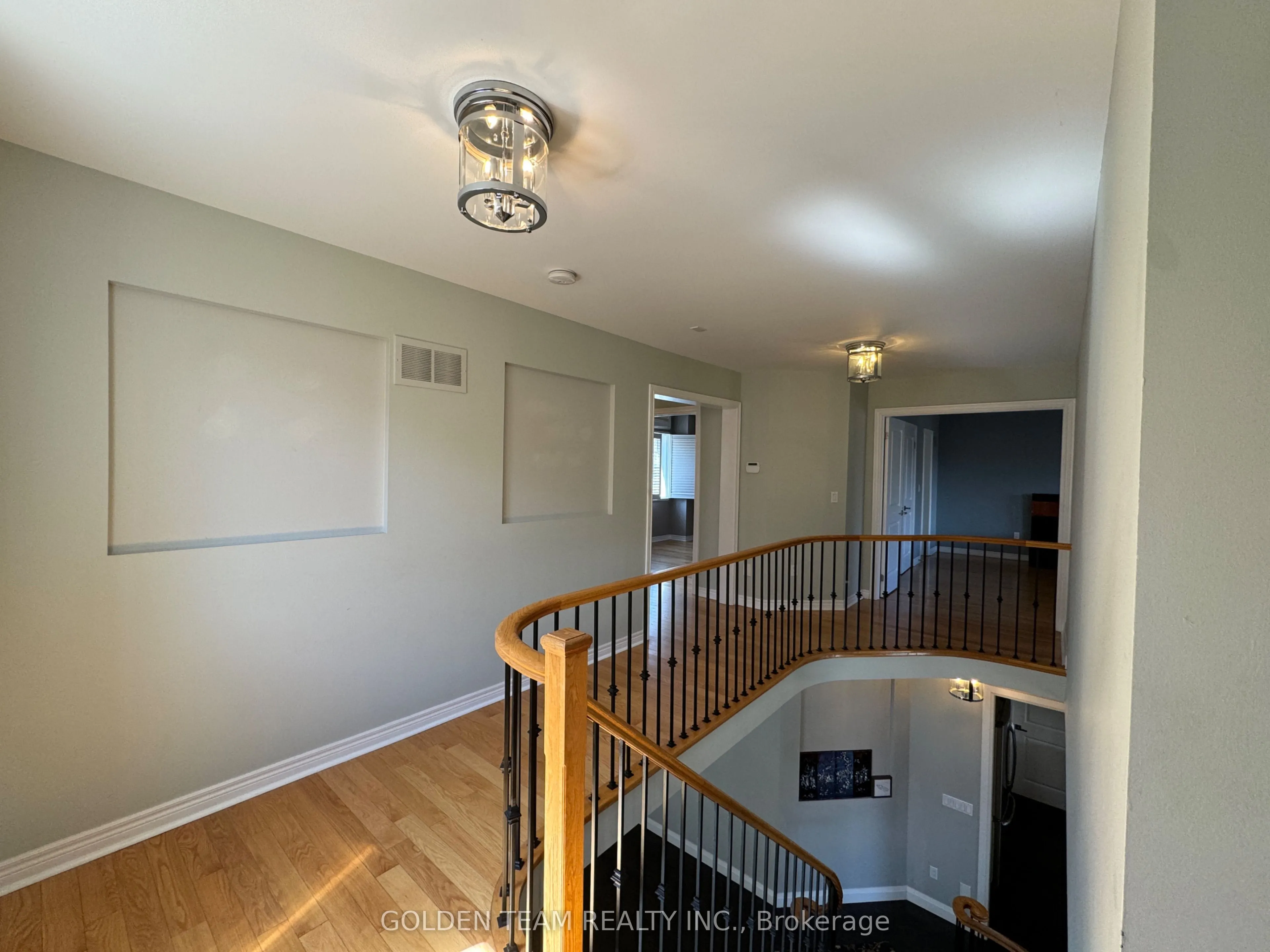 9 Ridgecrest Road