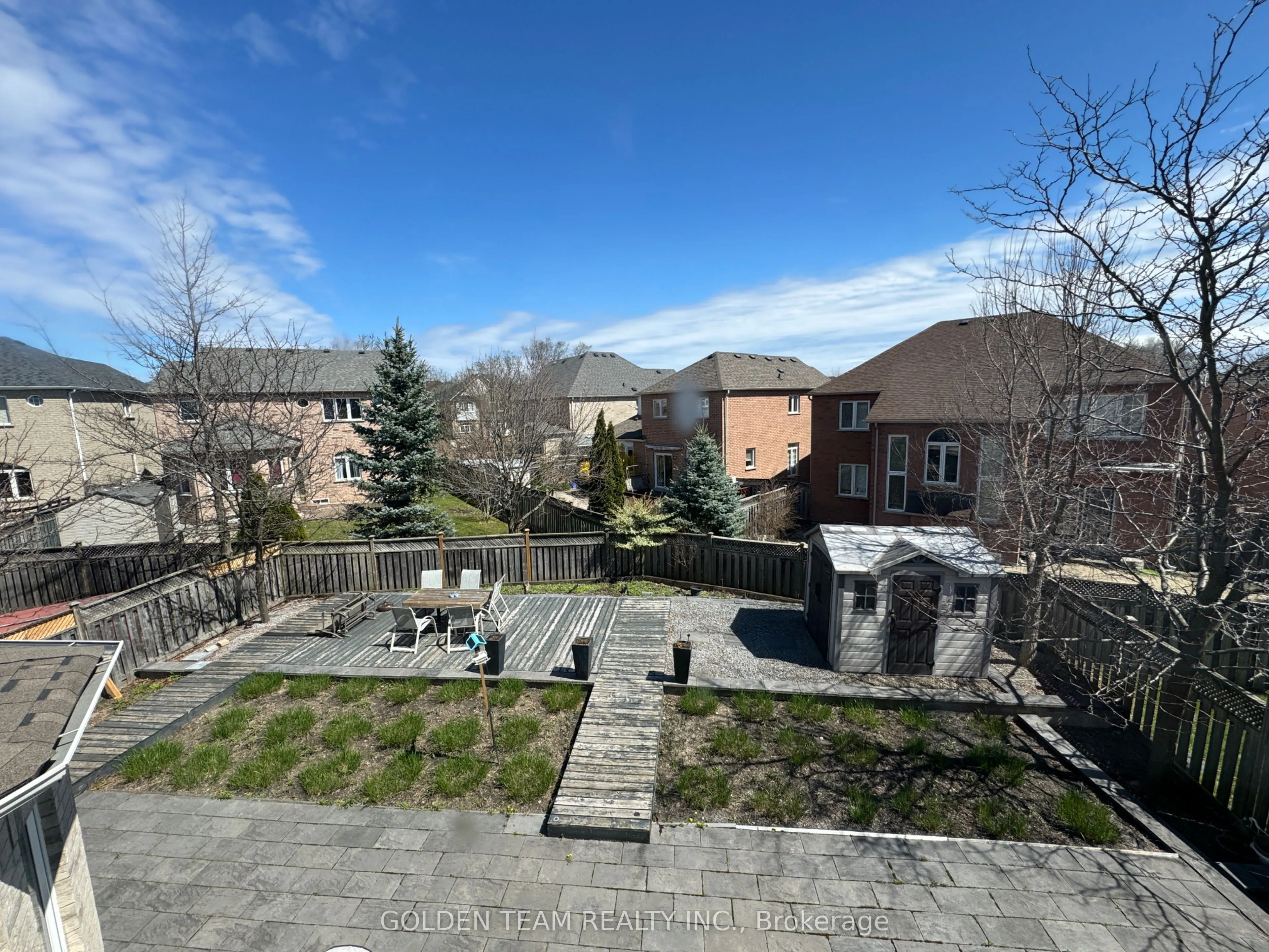 9 Ridgecrest Road