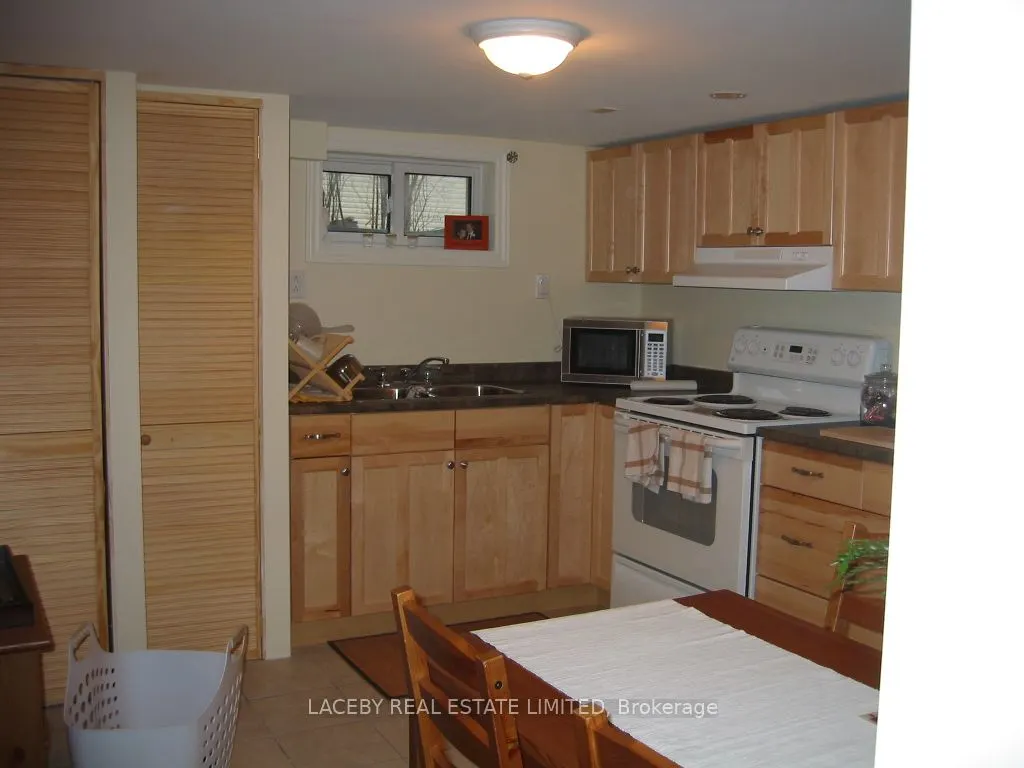 2163 King Road #D