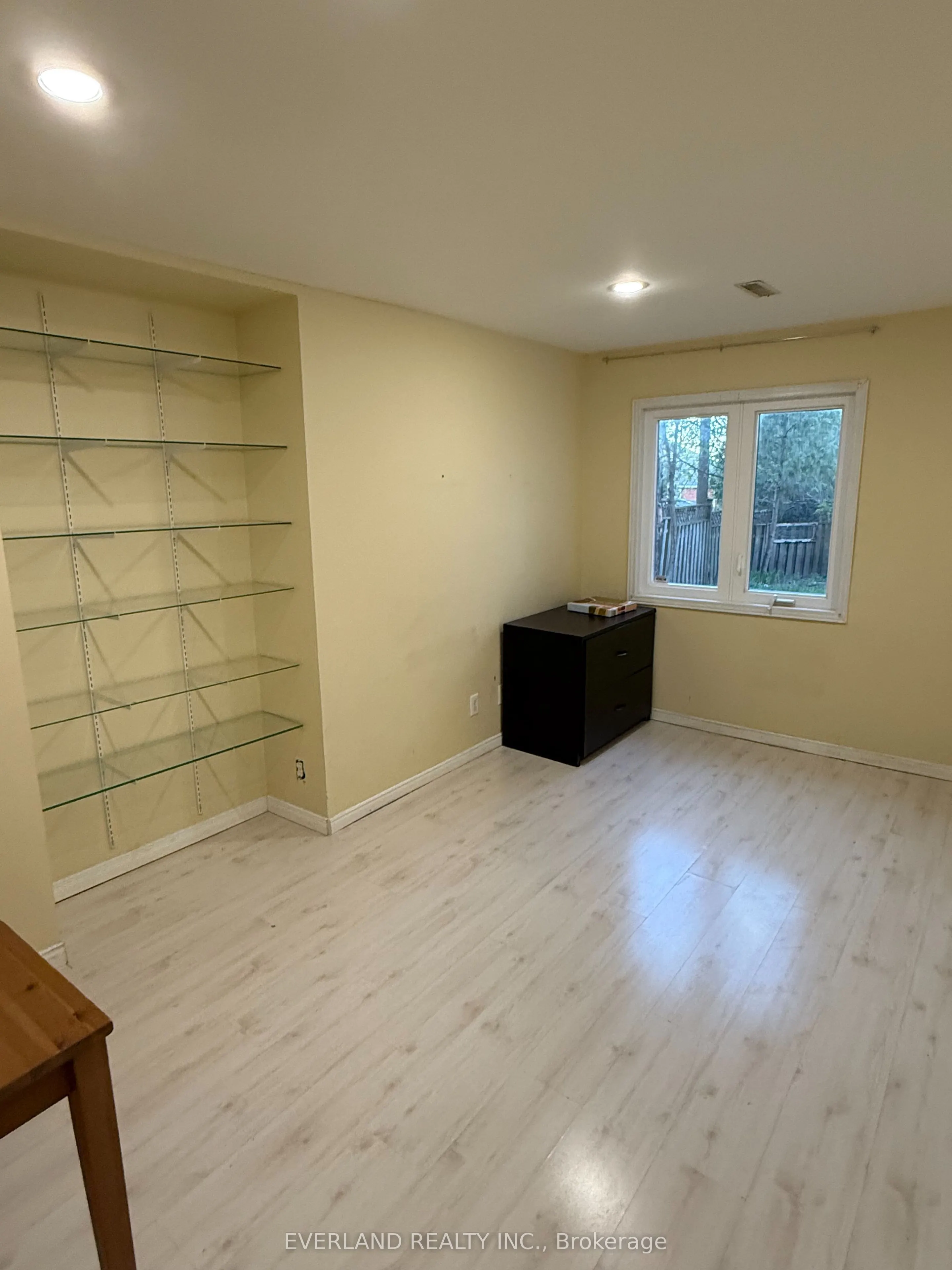 156 Bristol Road #Basement