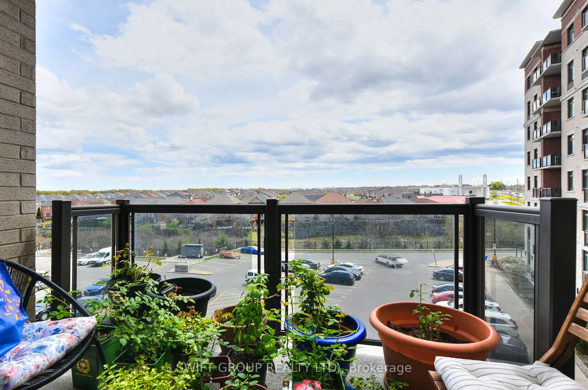 7325 Markham Road #415