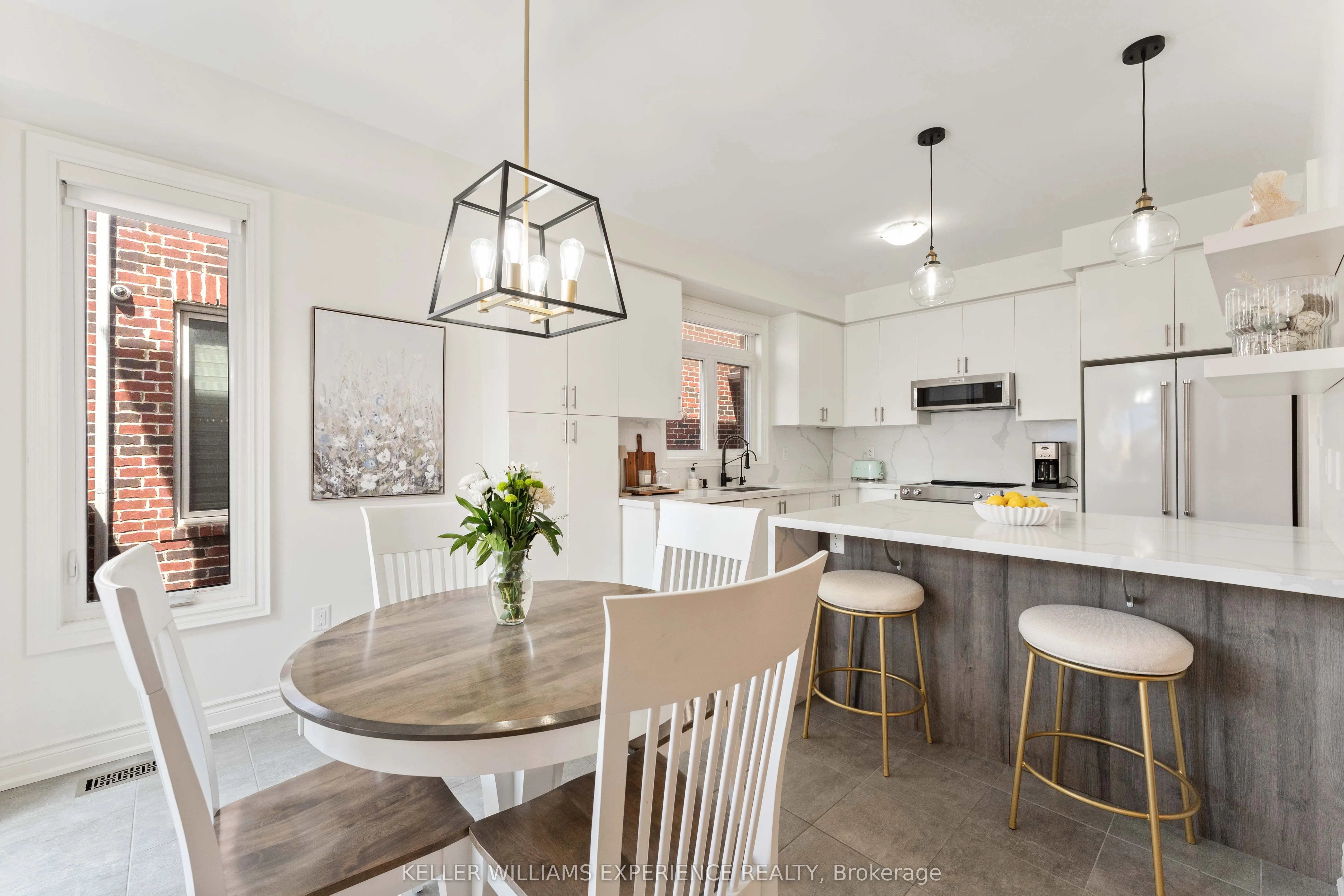 229 Blue Dasher Boulevard