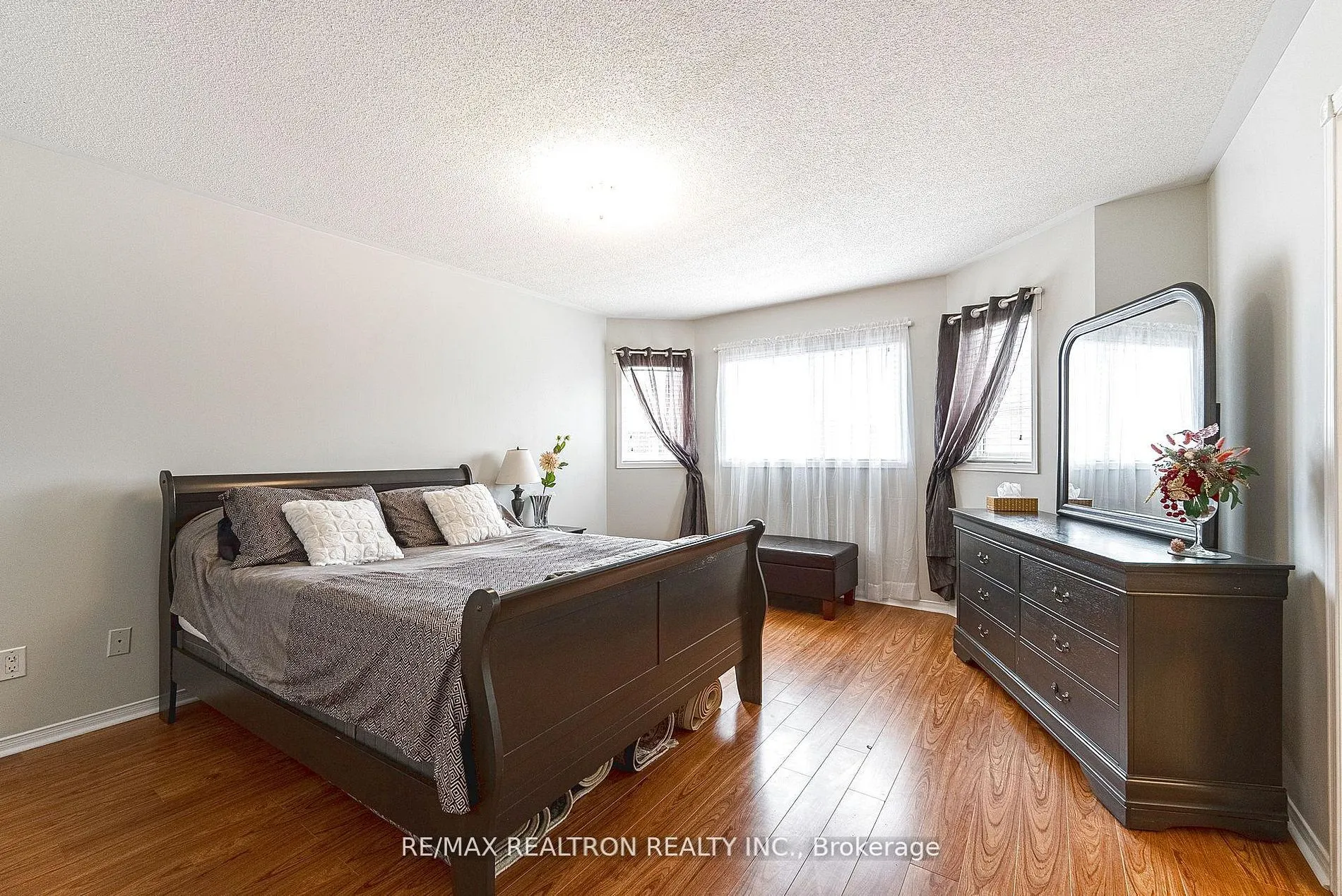 15 Brumstead Drive N