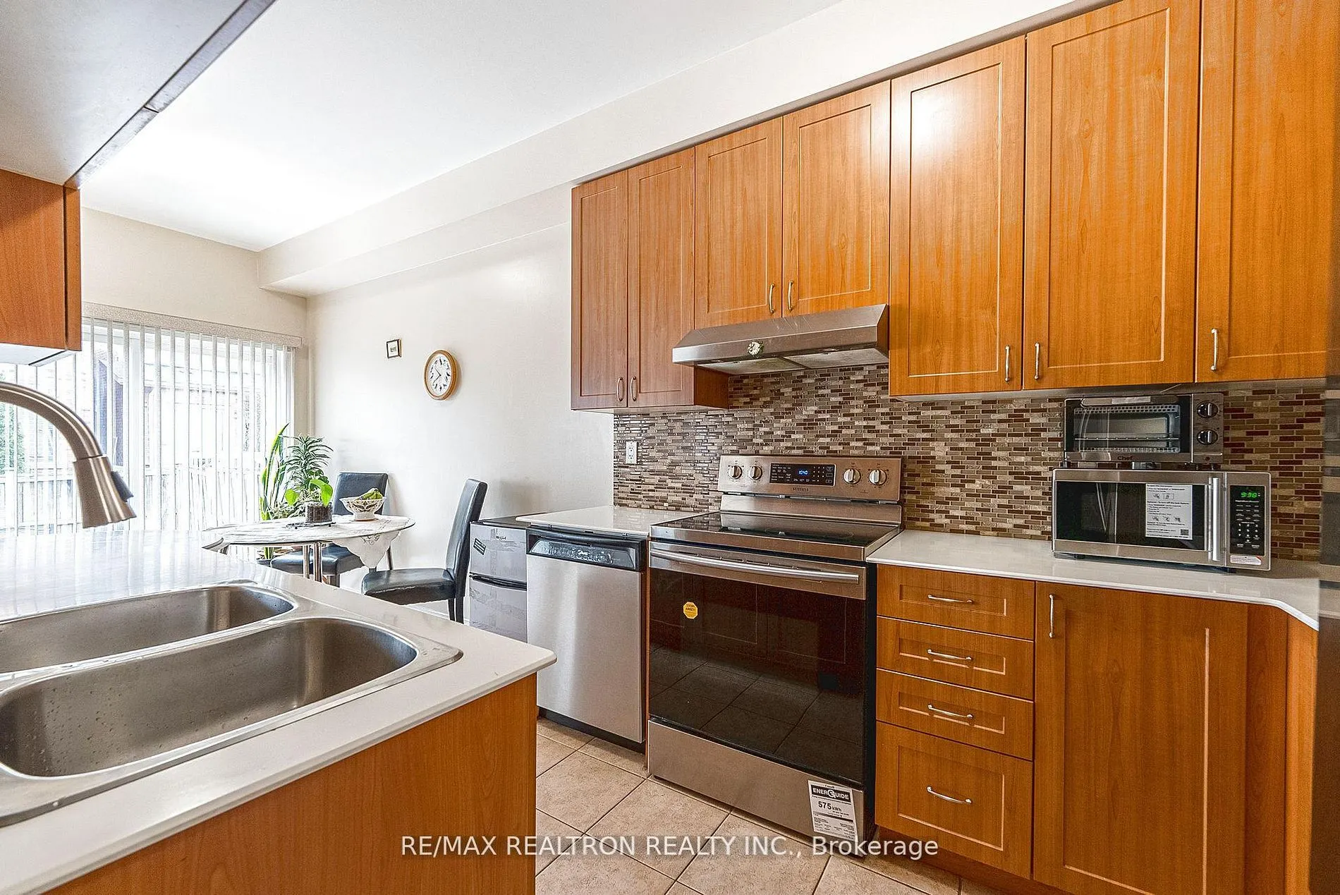 15 Brumstead Drive N