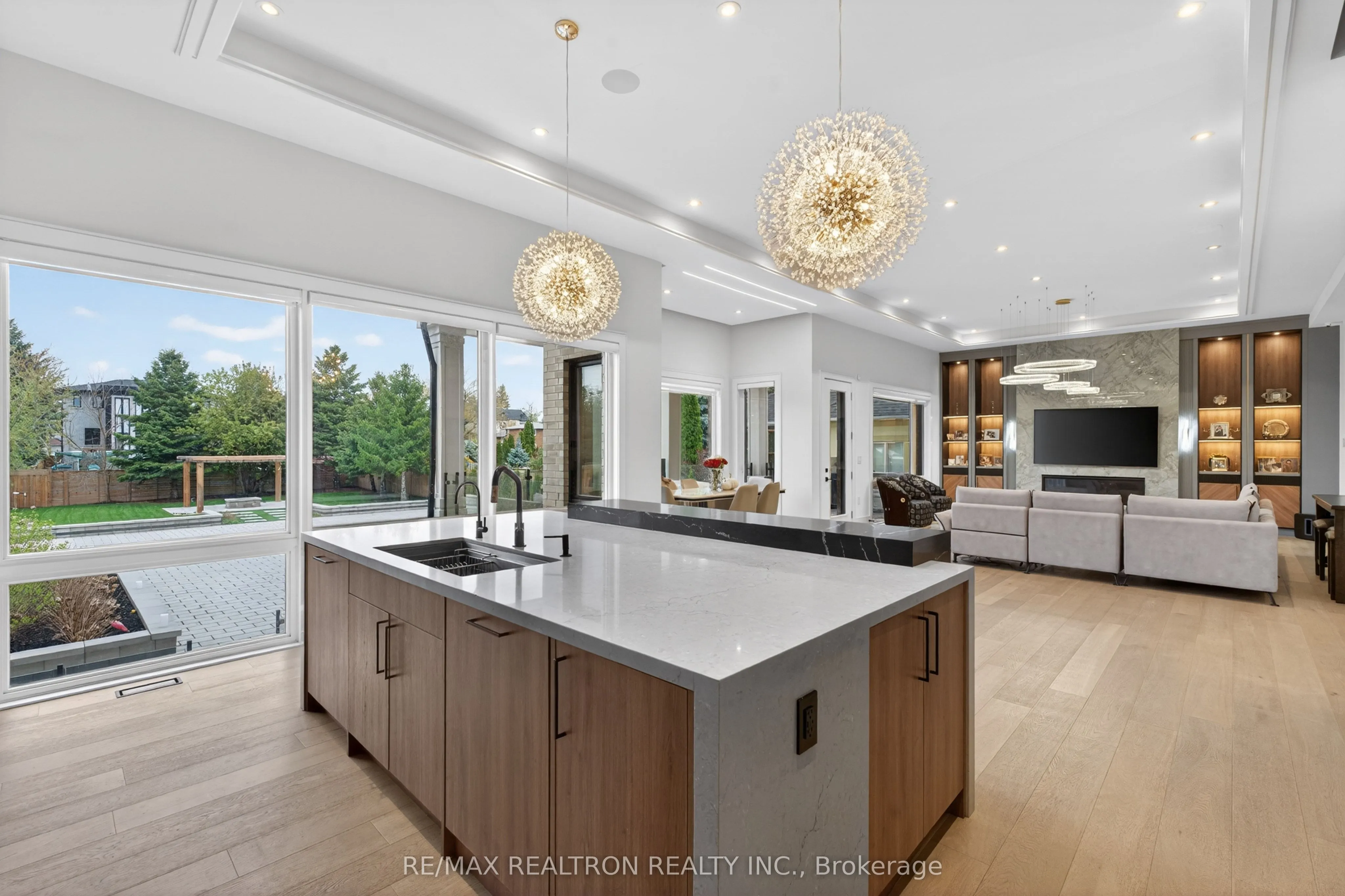 116 OAK Avenue