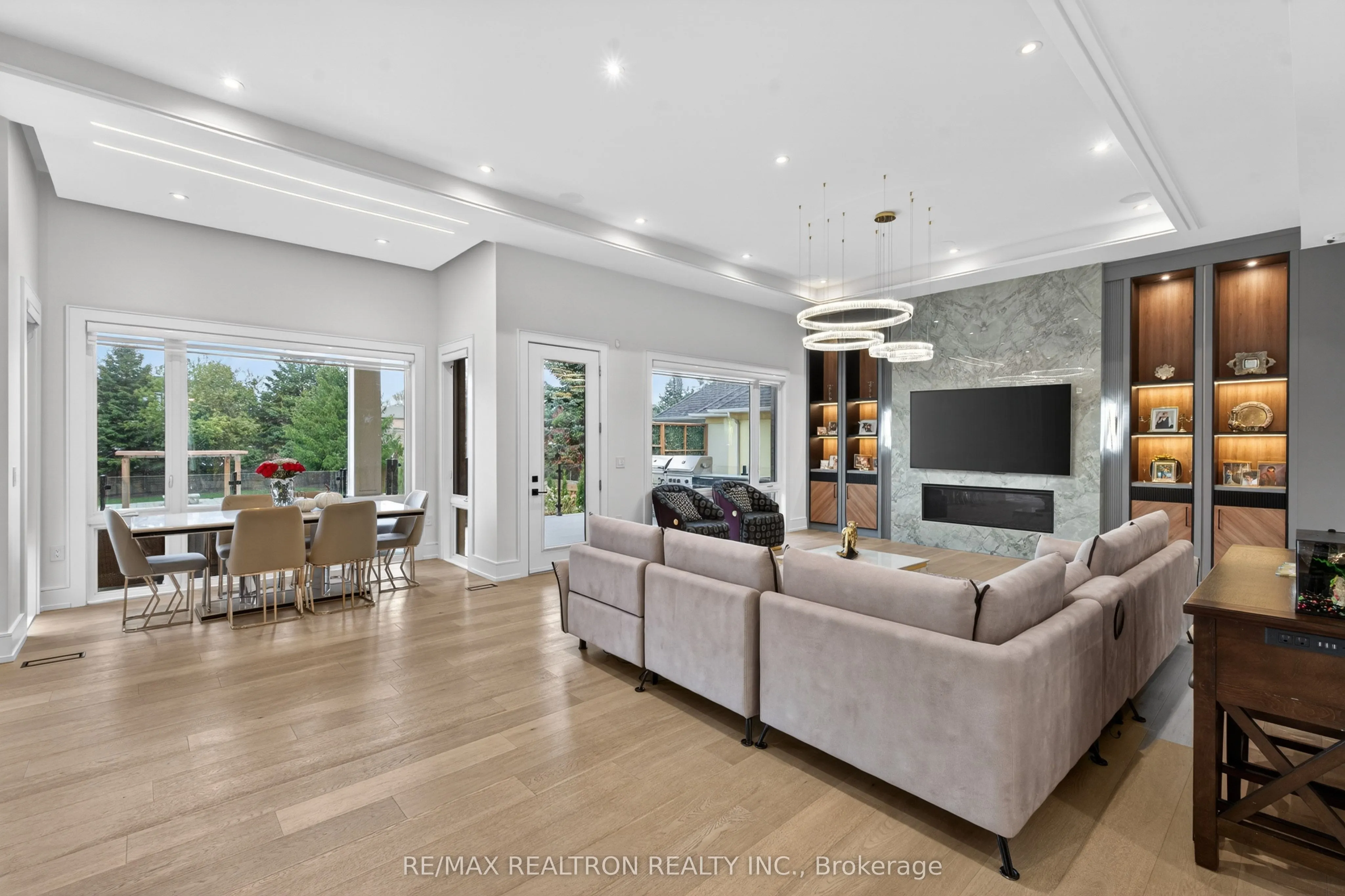 116 OAK Avenue