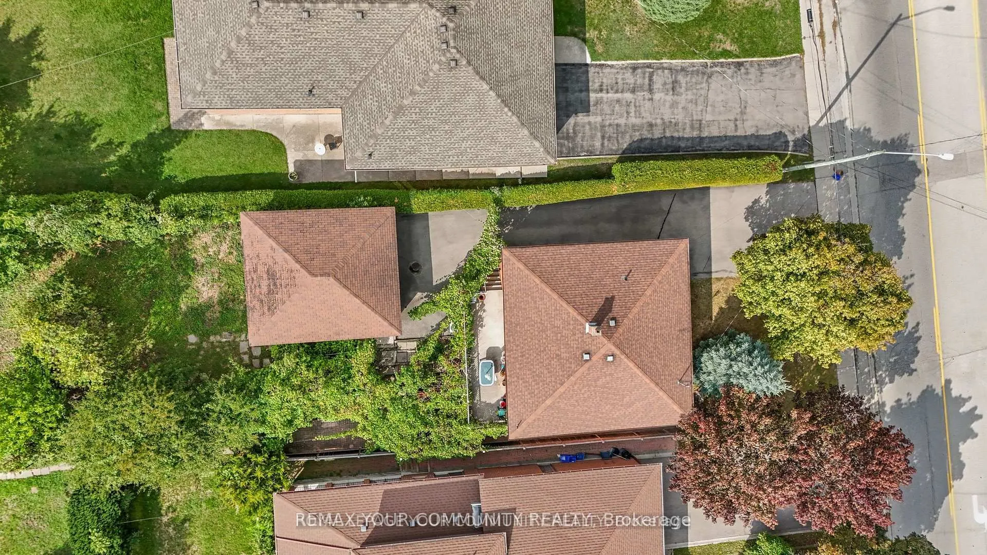 221 Elgin Mills Road W