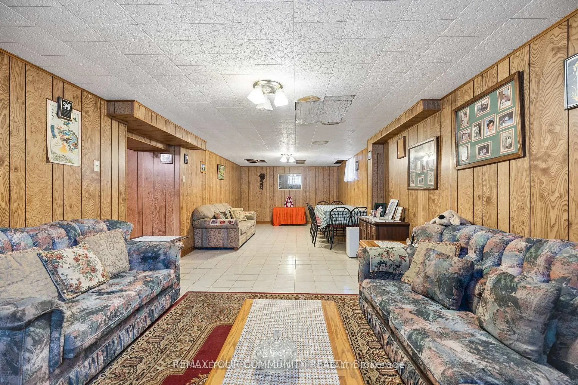 221 Elgin Mills Road W