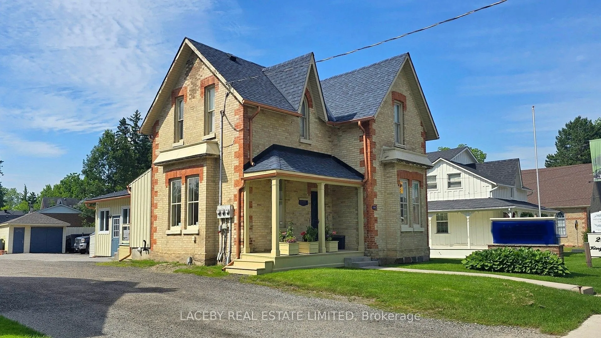 2169 King Road