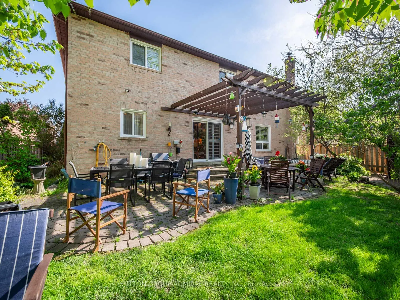 49 Miriam Crescent