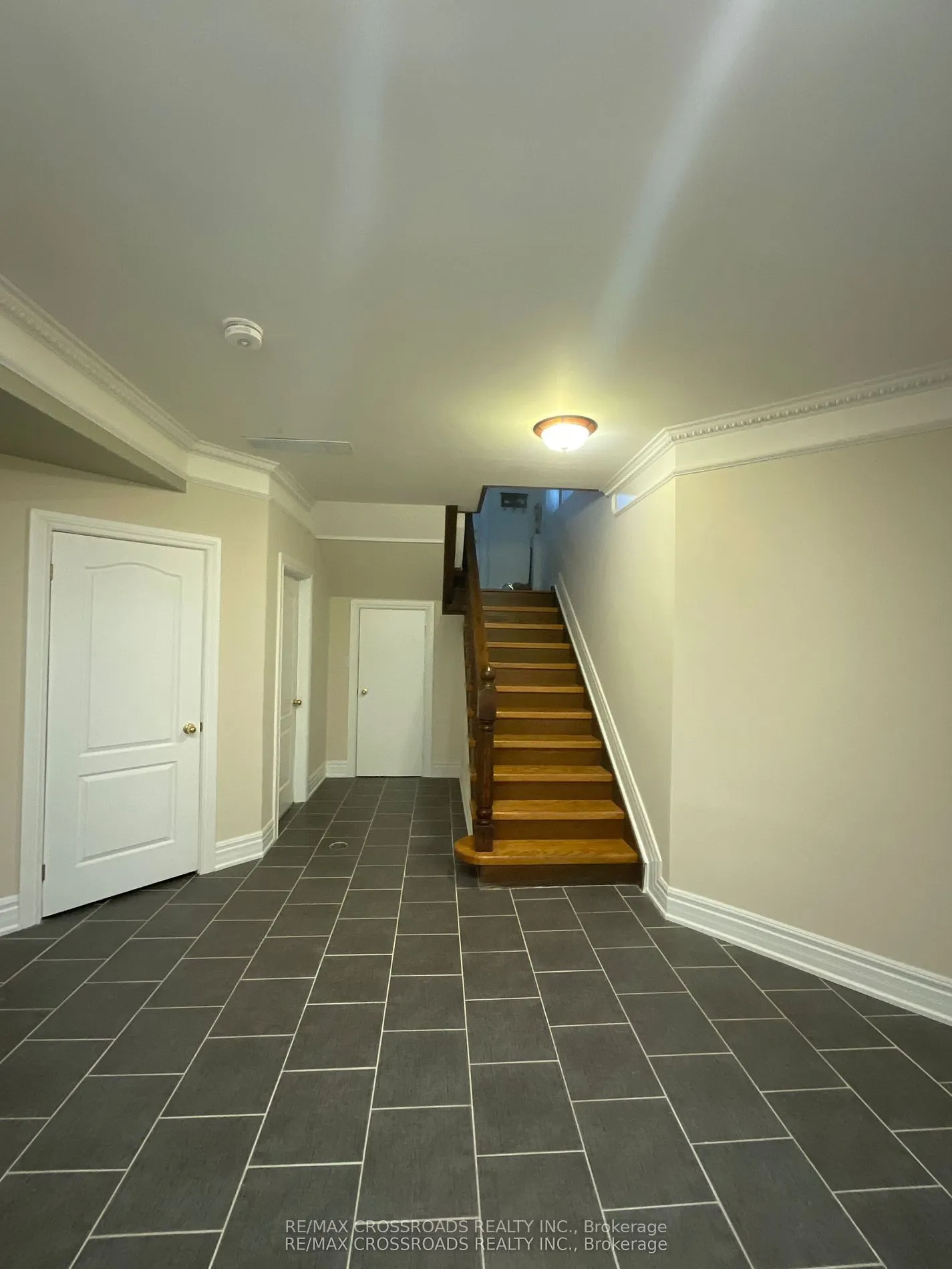 129 Lakeland Crescent