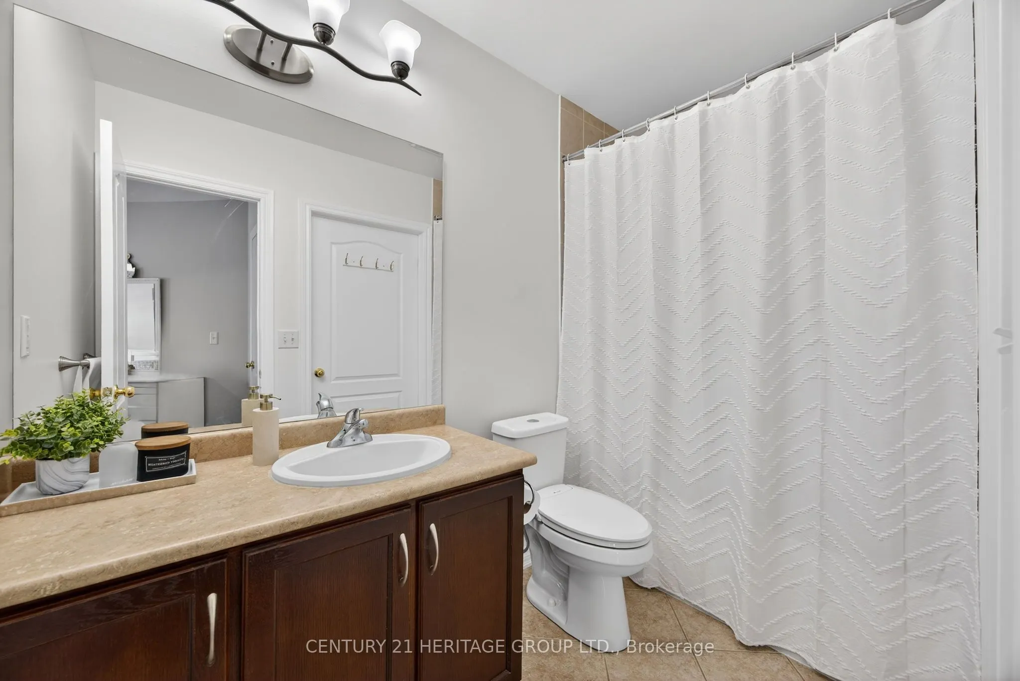 112 Simcoe Road #214