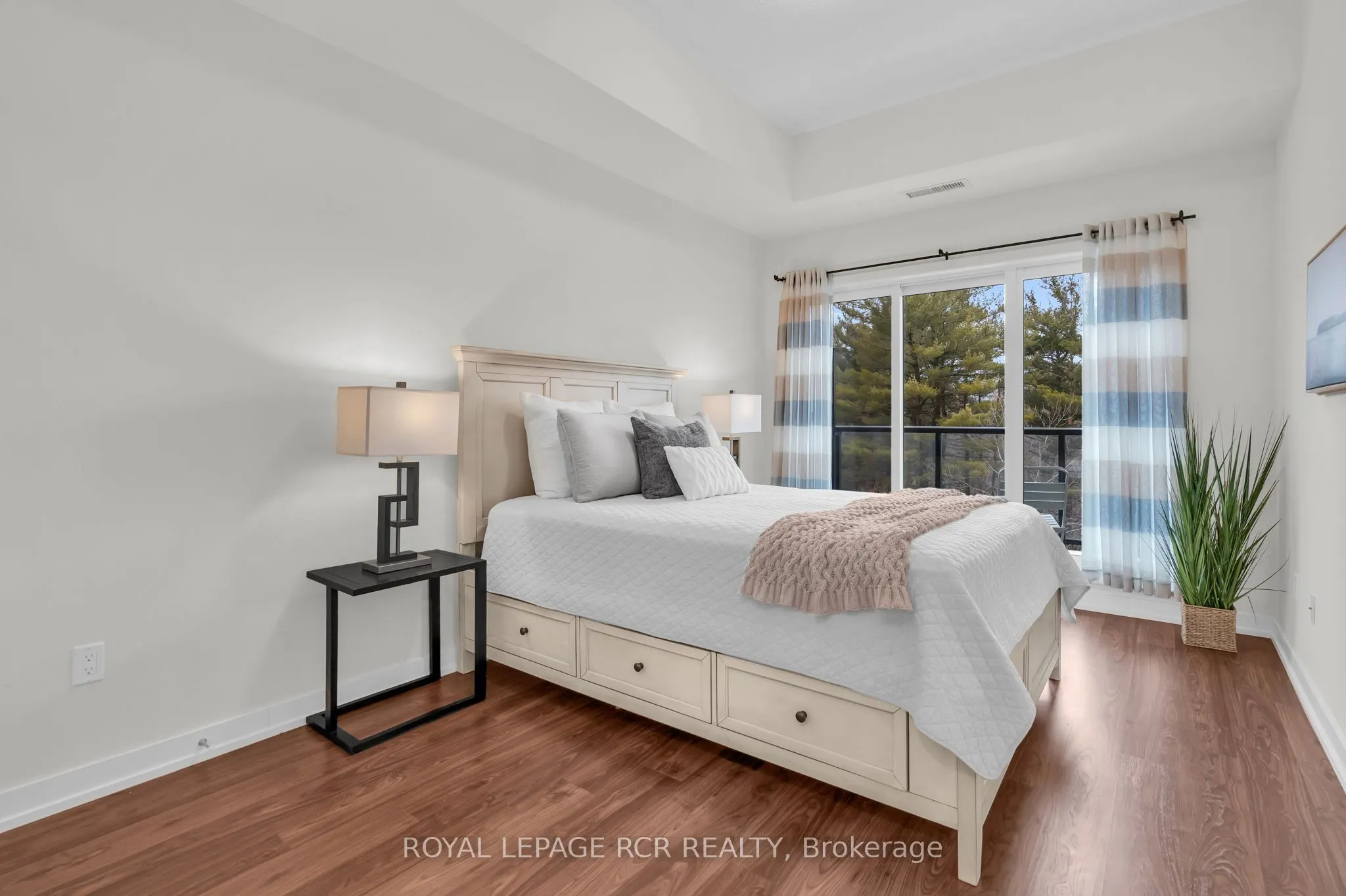 555 William Graham Drive #413