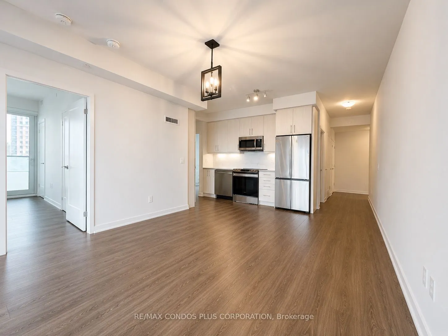 105 Oneida Crescent #503