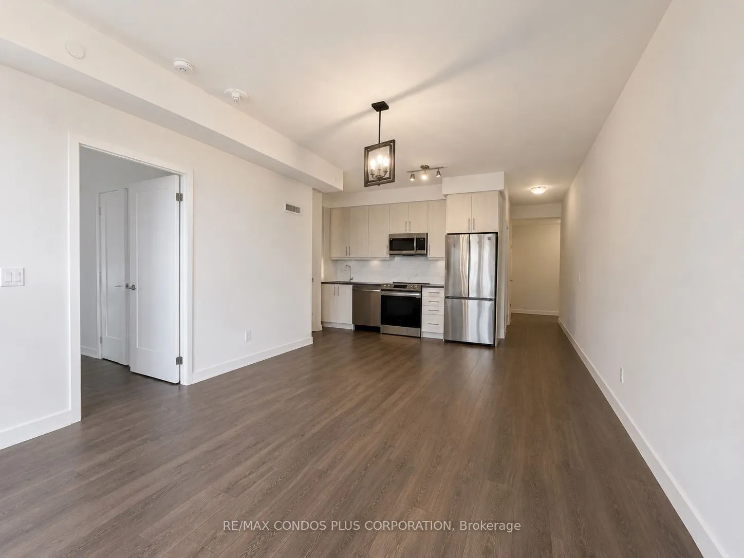 105 Oneida Crescent #503