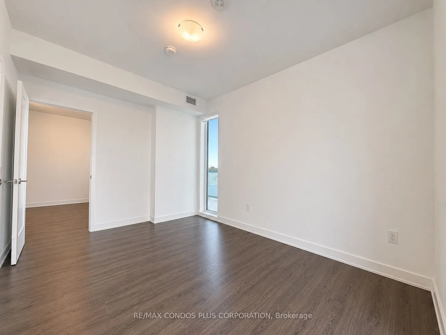 105 Oneida Crescent #503