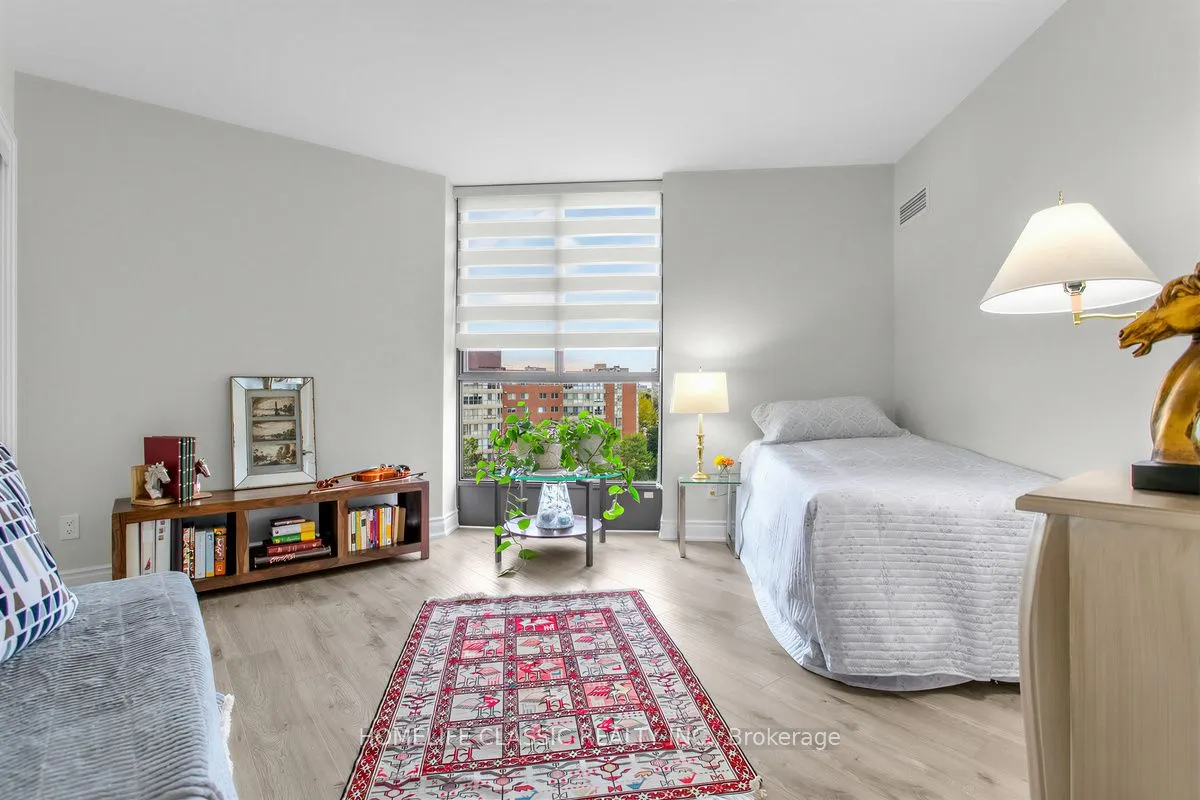 40 Baif Boulevard #803