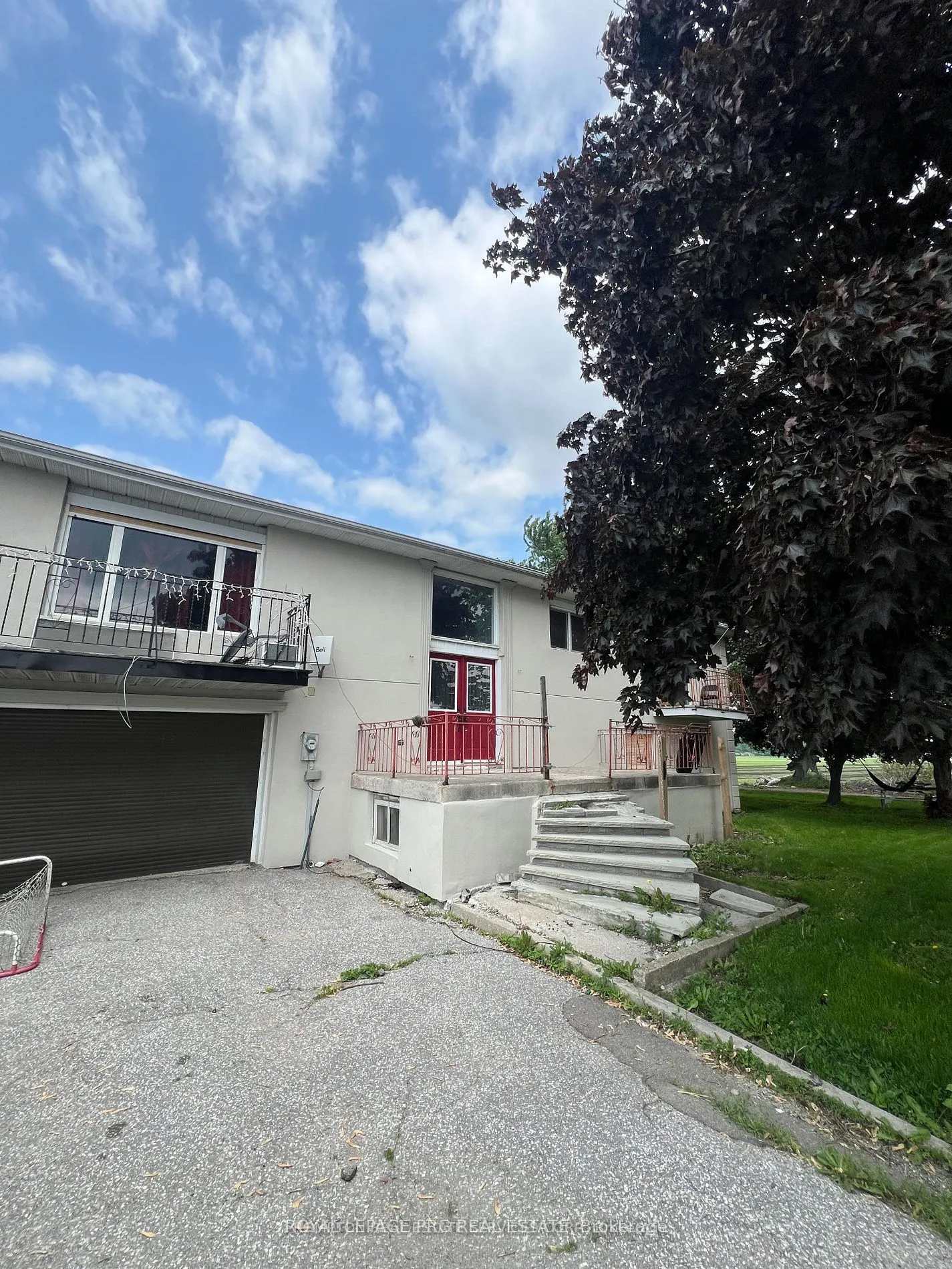 1160 River Rd Road