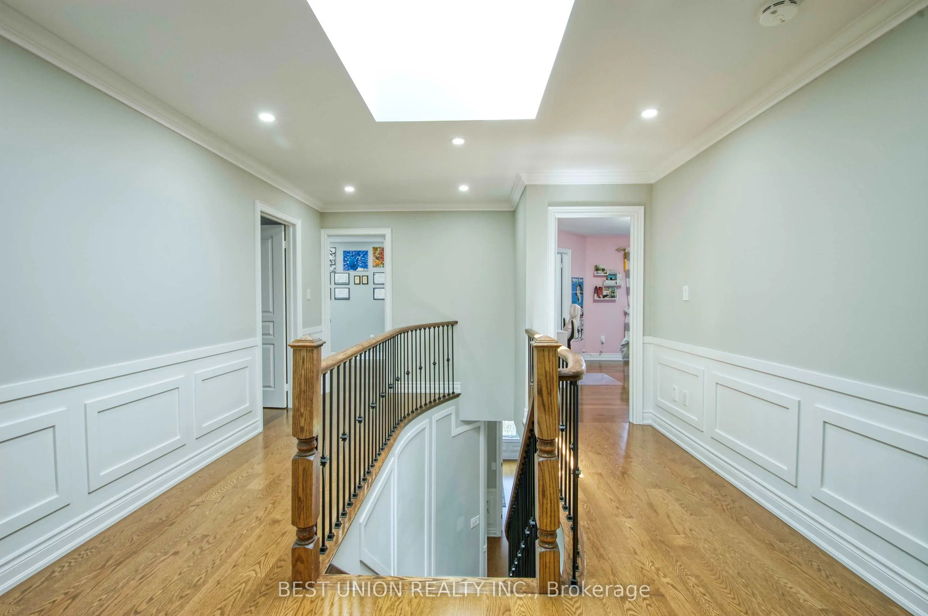 1183 Mctavish Drive