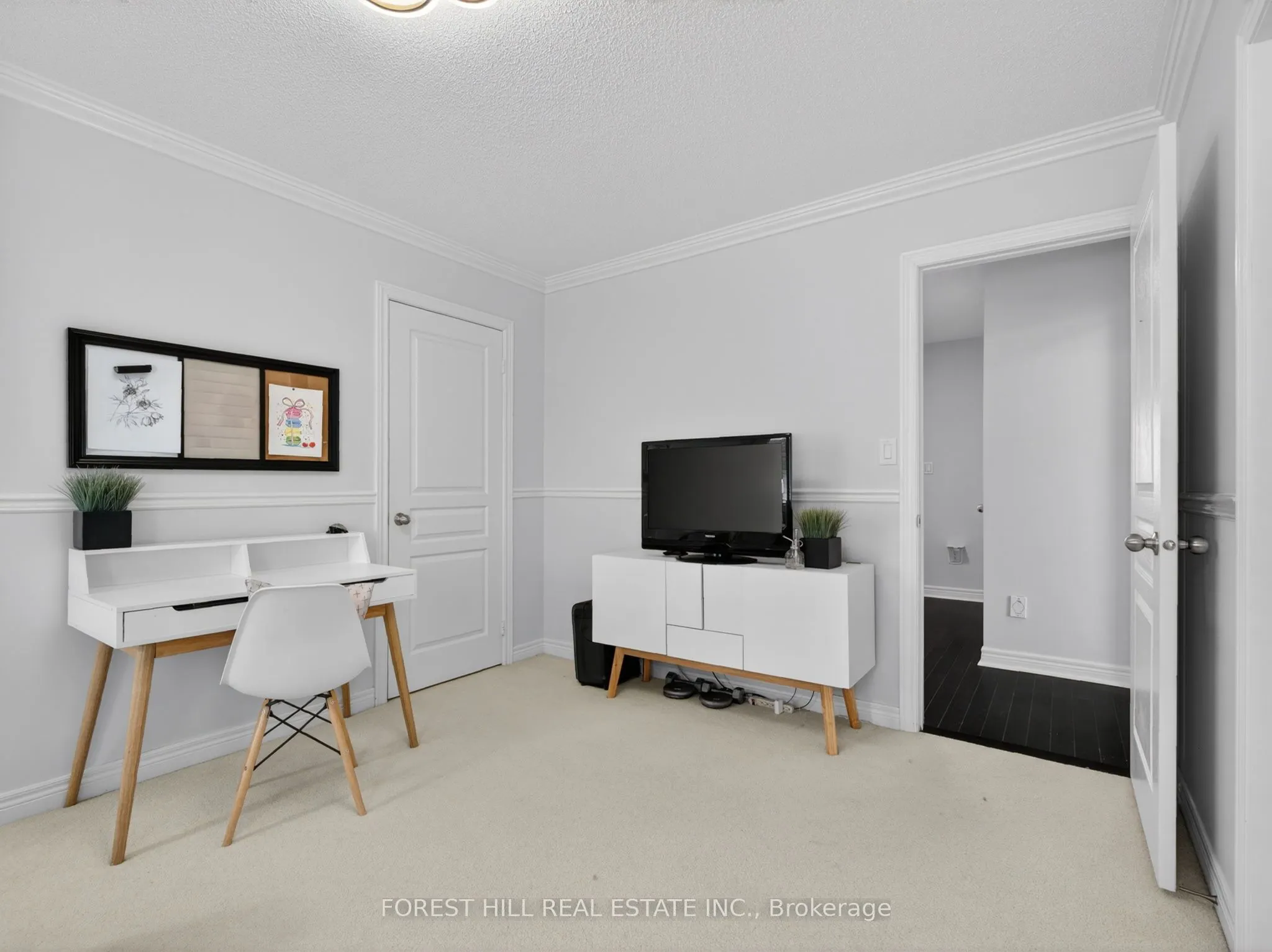 12 Wallenberg Drive