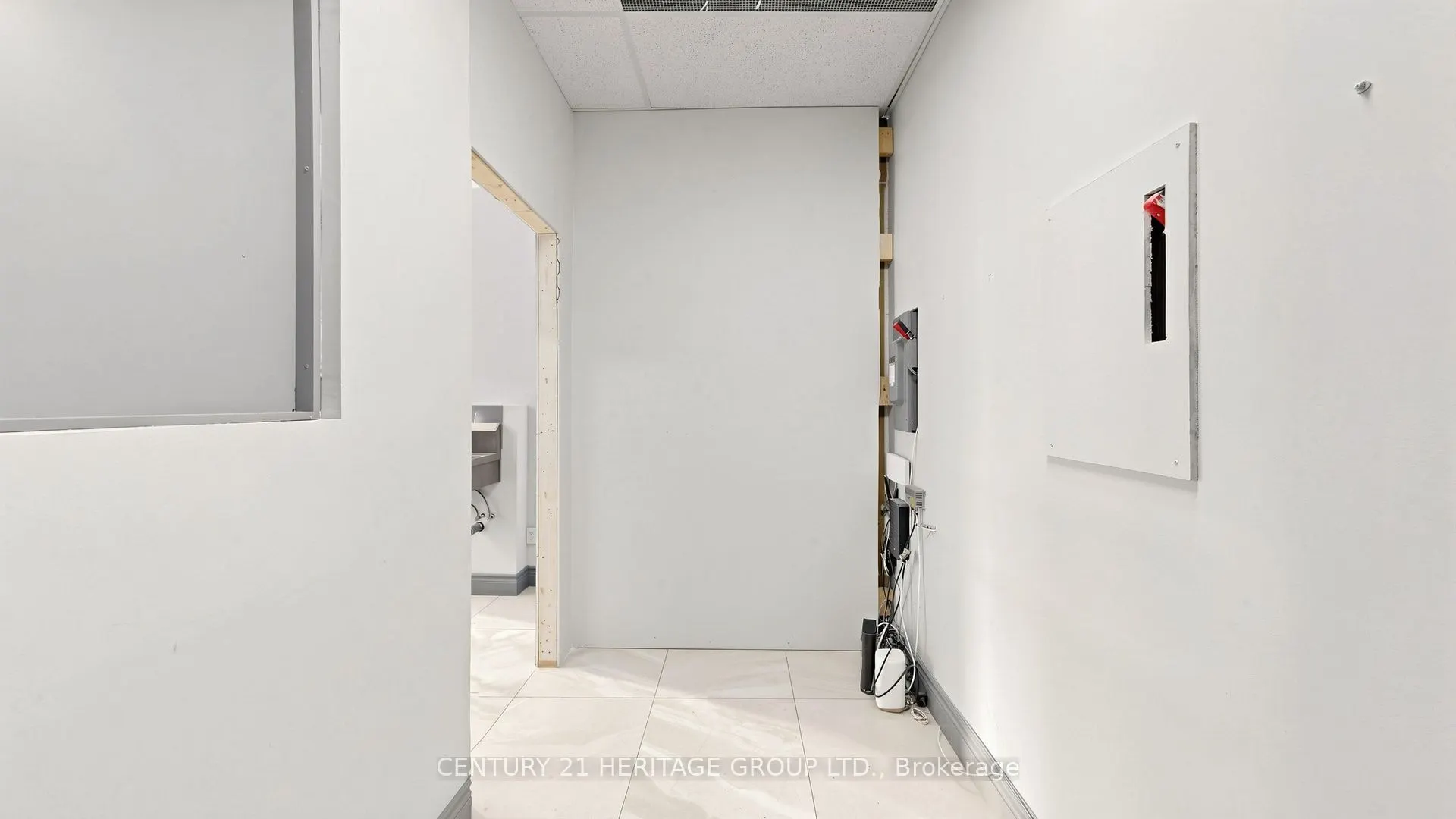 9205 Yonge Street #Level 1 unit 9 (NE-1)