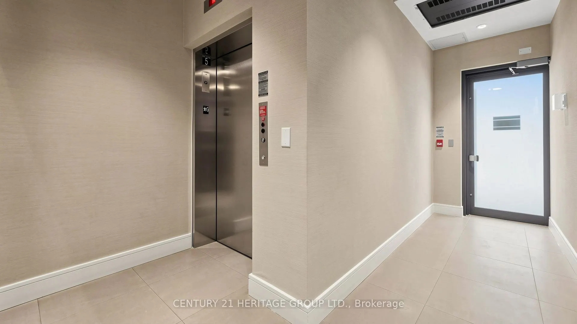 9205 Yonge Street #Level 1 unit 9 (NE-1)