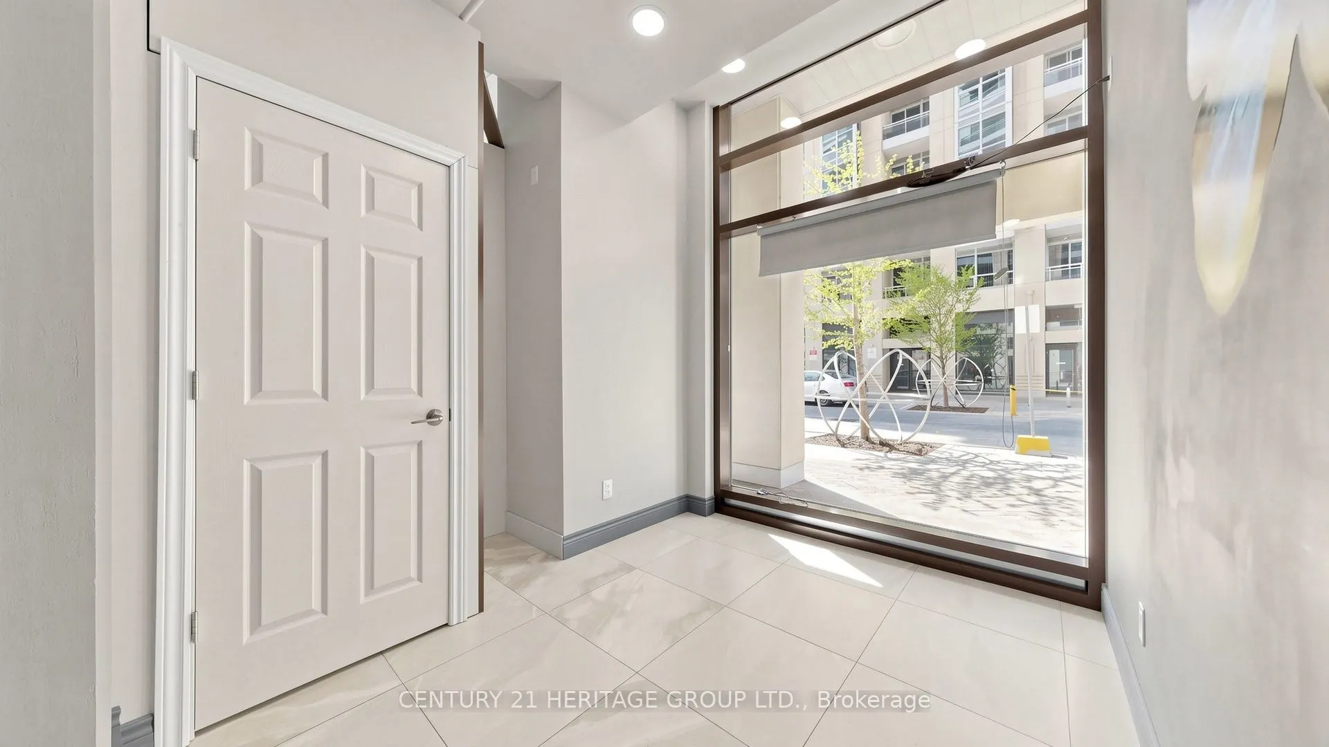 9205 Yonge Street #Level 1 unit 9 (NE-1)