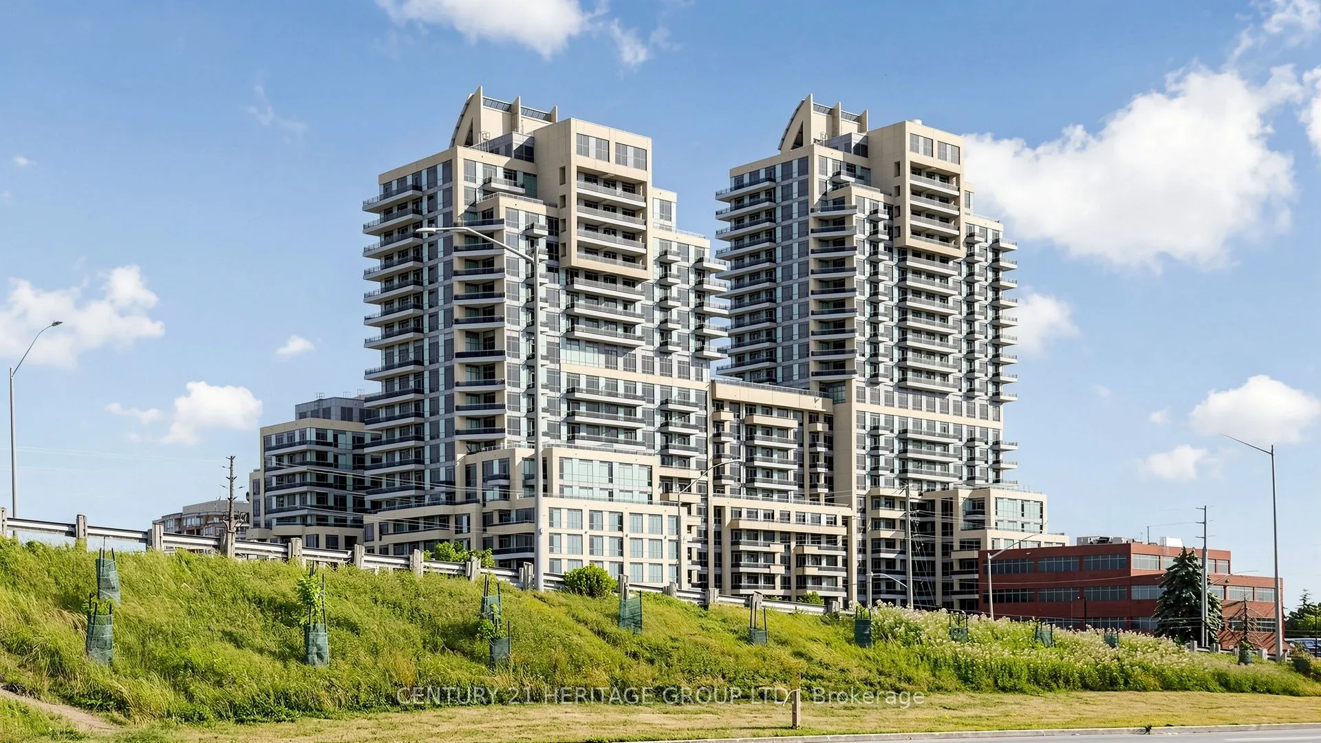 9205 Yonge Street #Level 1 unit 9 (NE-1)